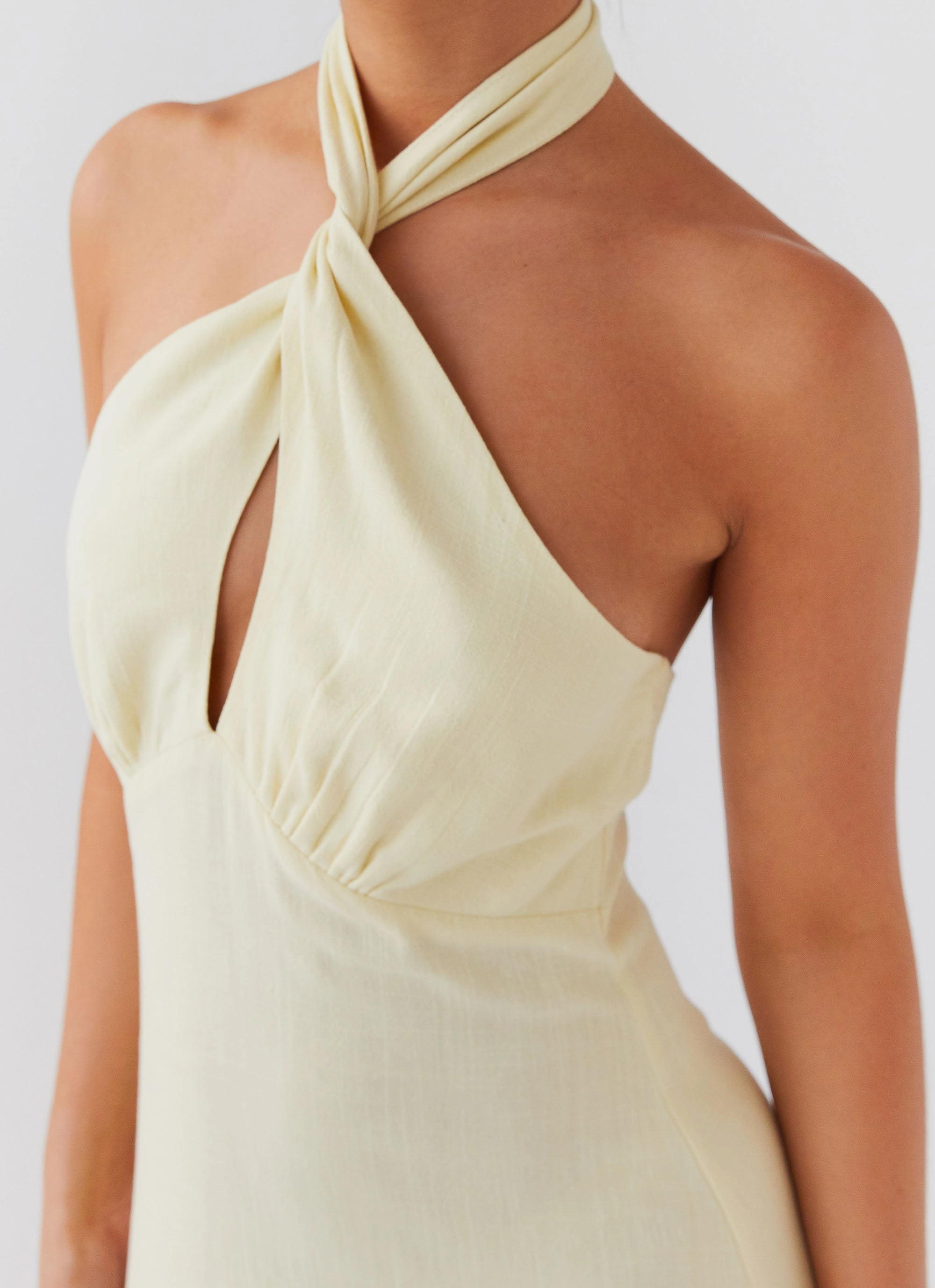 Adrienne Linen Maxi Dress - Lemon Perfect Day-to-Night Festive Mood