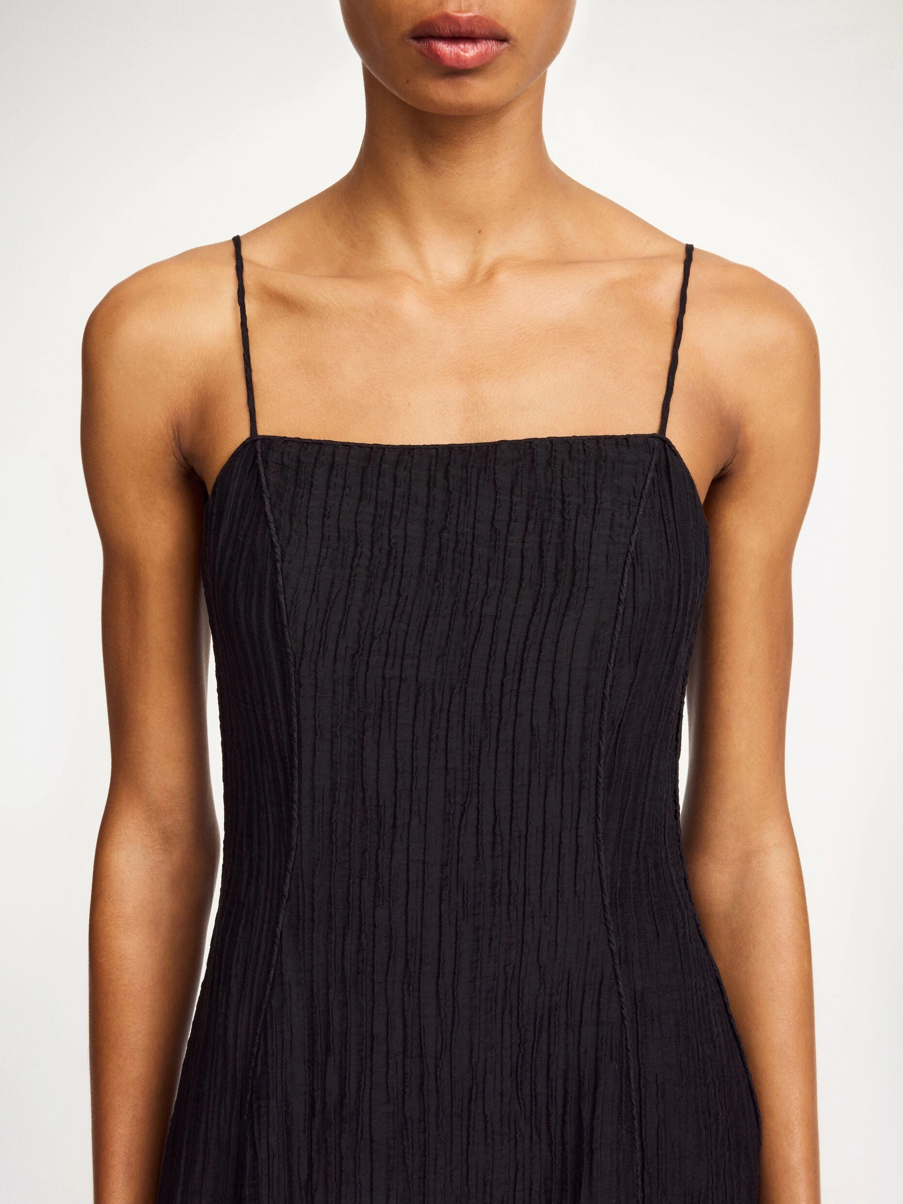 Lucille Dress in Black Feminine Mood