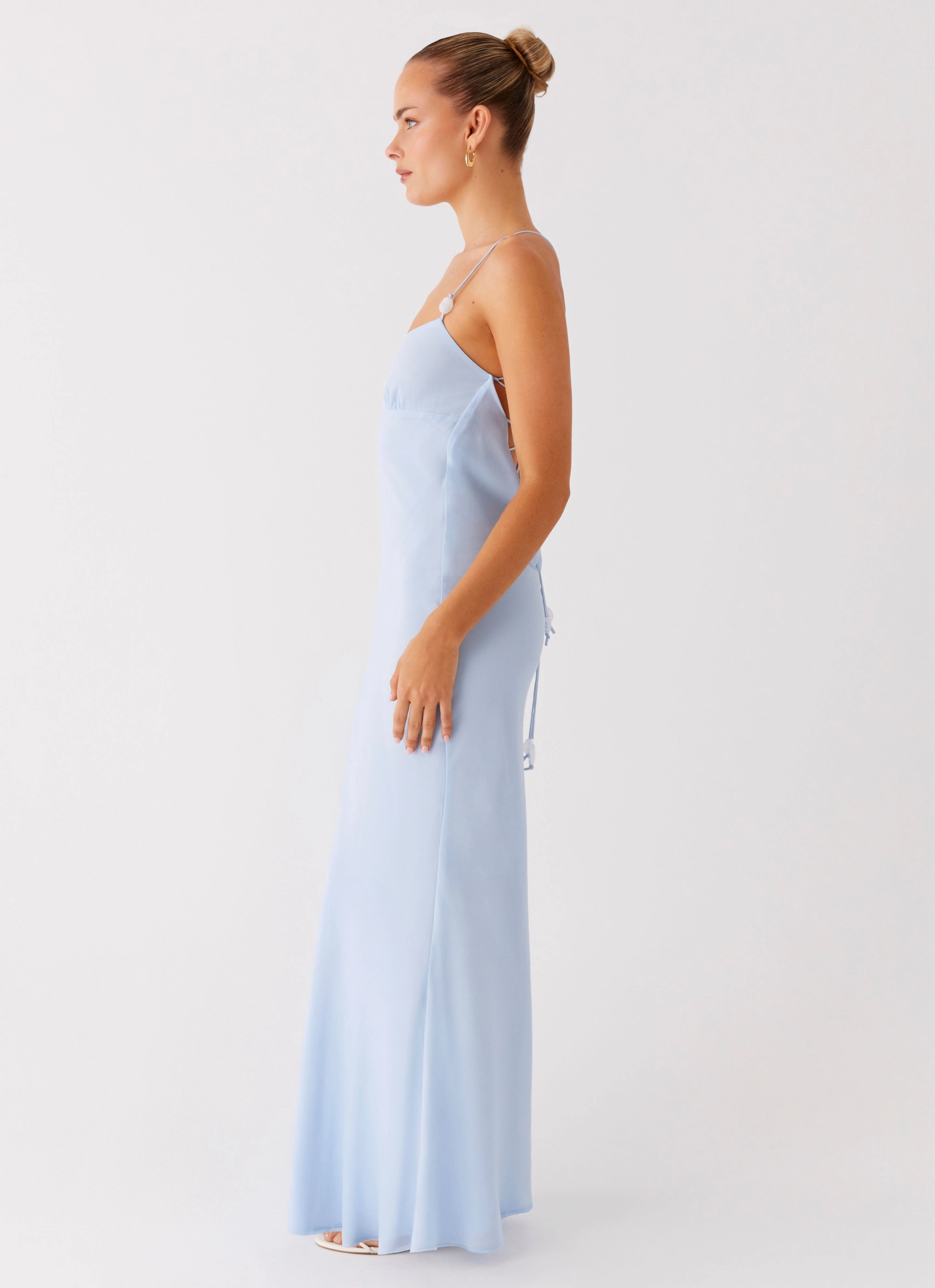 Halter-Neck Classic Design Cabello Maxi Dress - Pale Blue