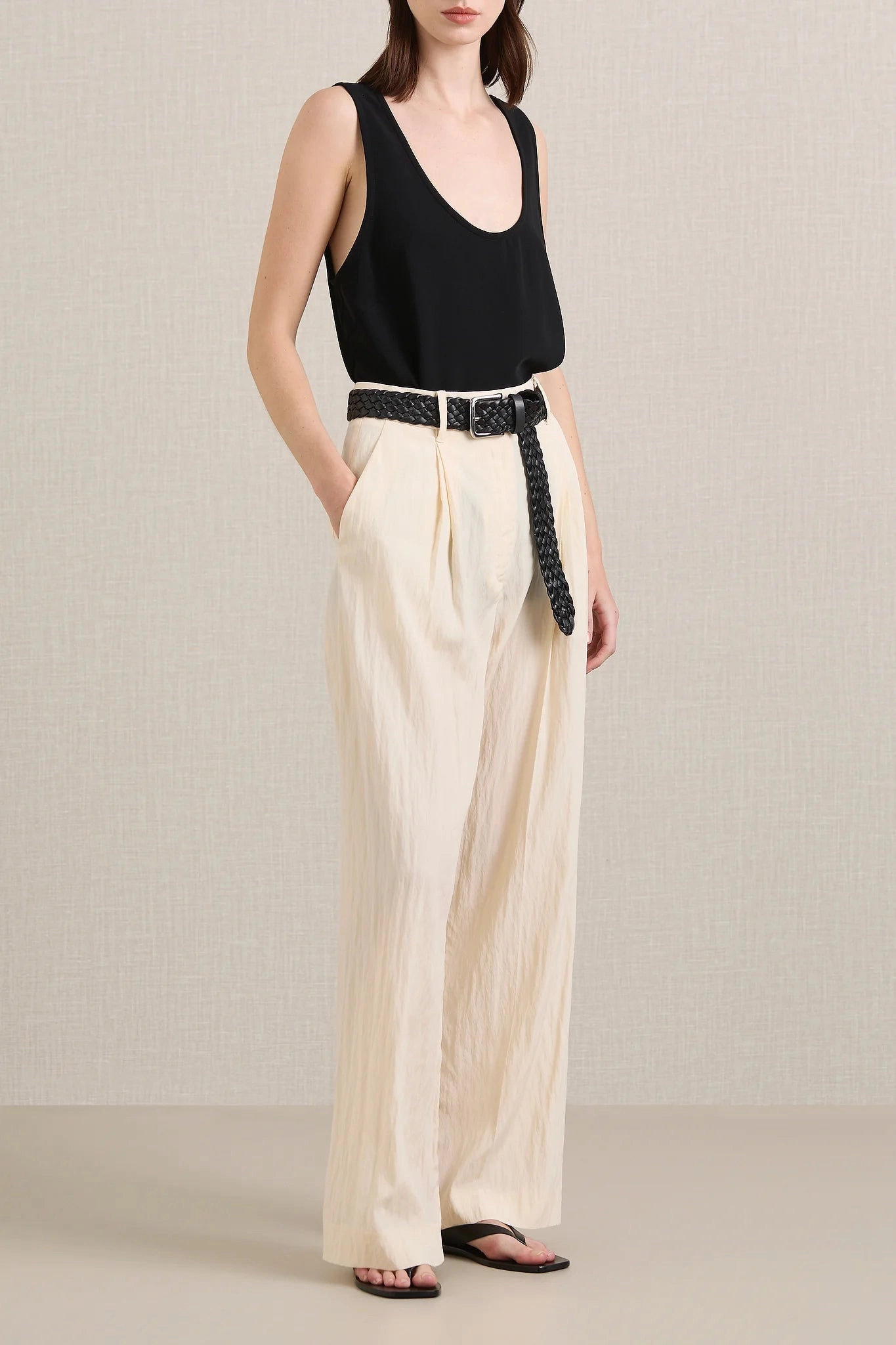 Sloane Tank in Black FlexibleCollarStructure NonPill Surface Treatment