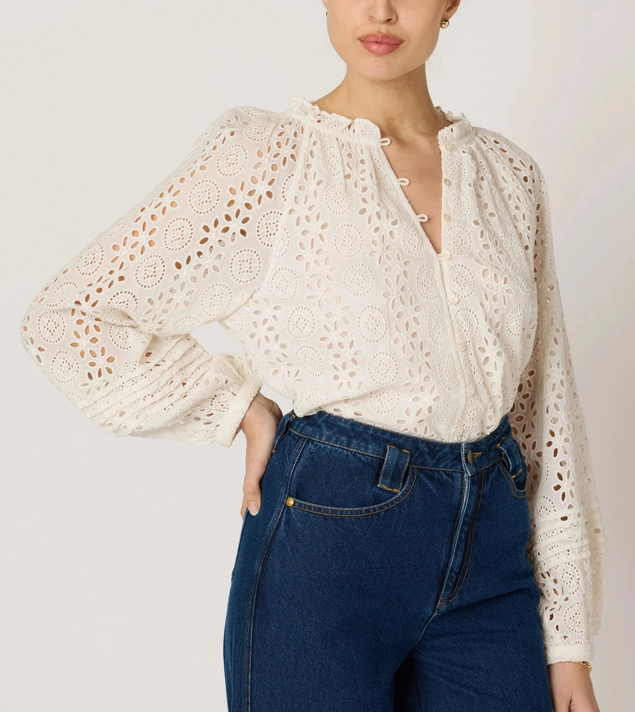 Alicia Blouse | Ivory Eyelet V-neck Shirt DurableStitching