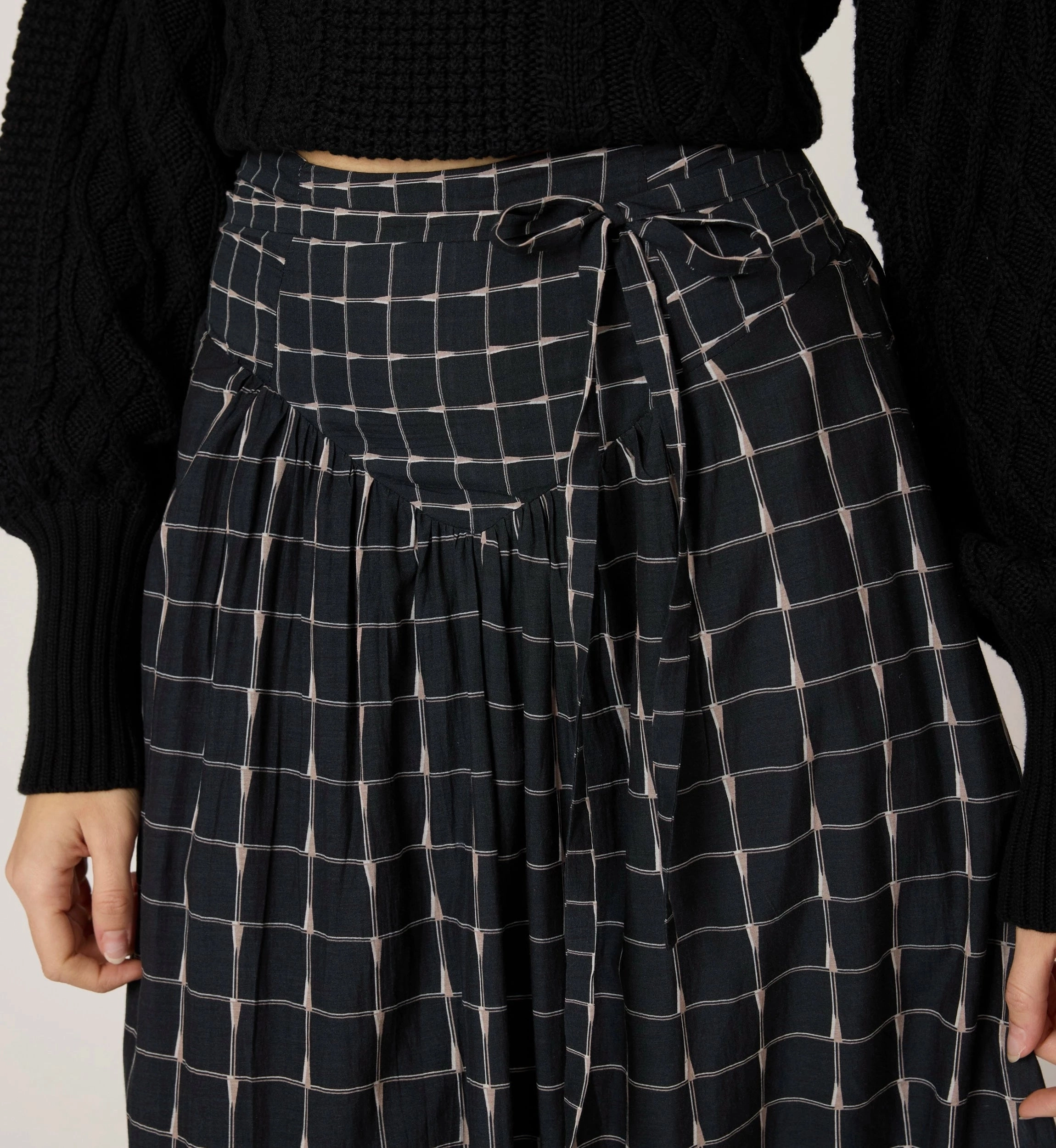 Heritage Brand yoga session Amber Ankle Skirt | Saul