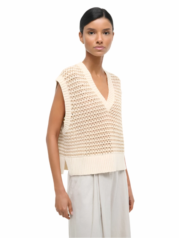 Americana Sweater in Breeze Creme QuickDryTechnology ThermalRegulating