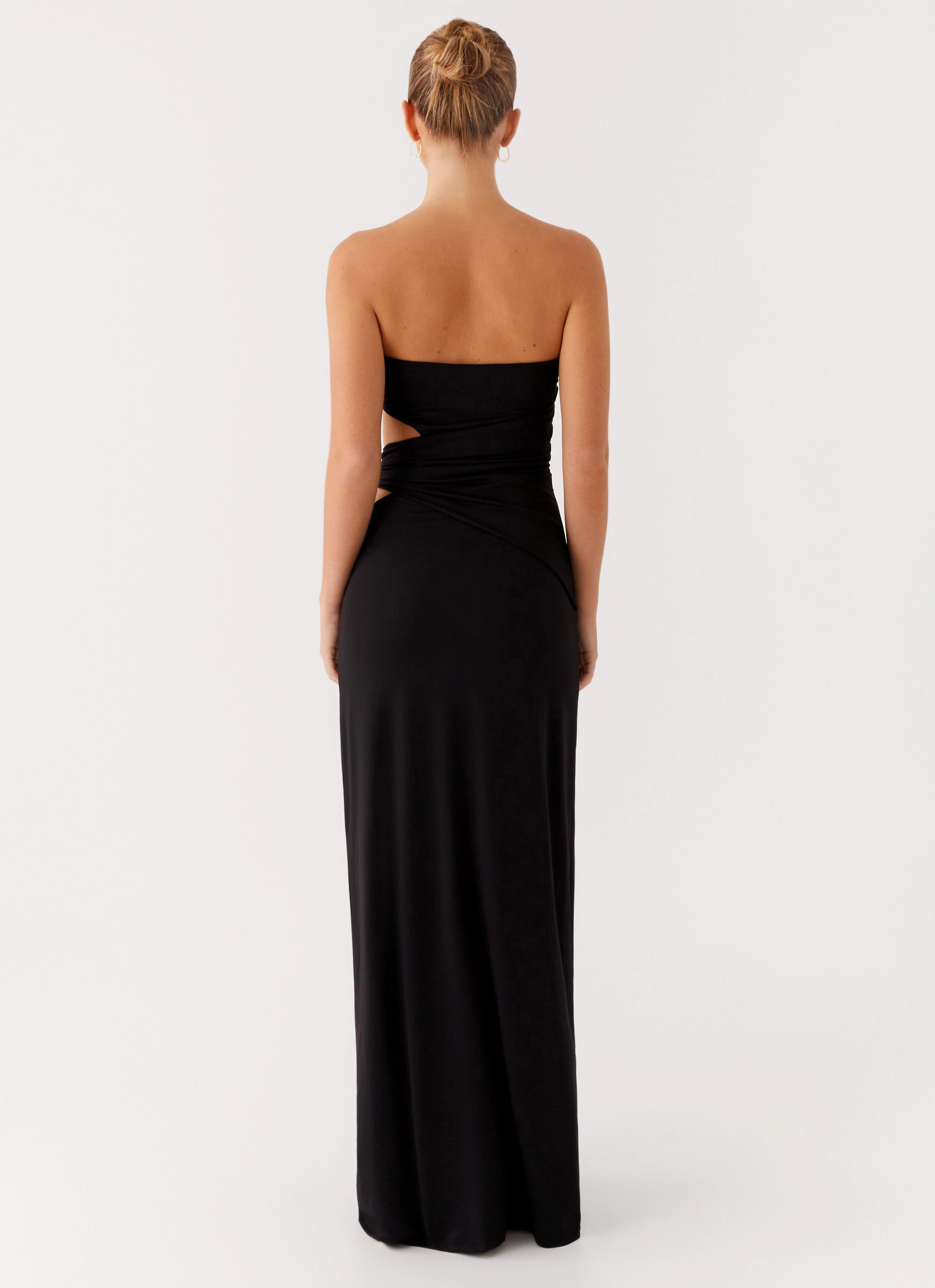 Anetta Maxi Dress - Black Tailored Elegance