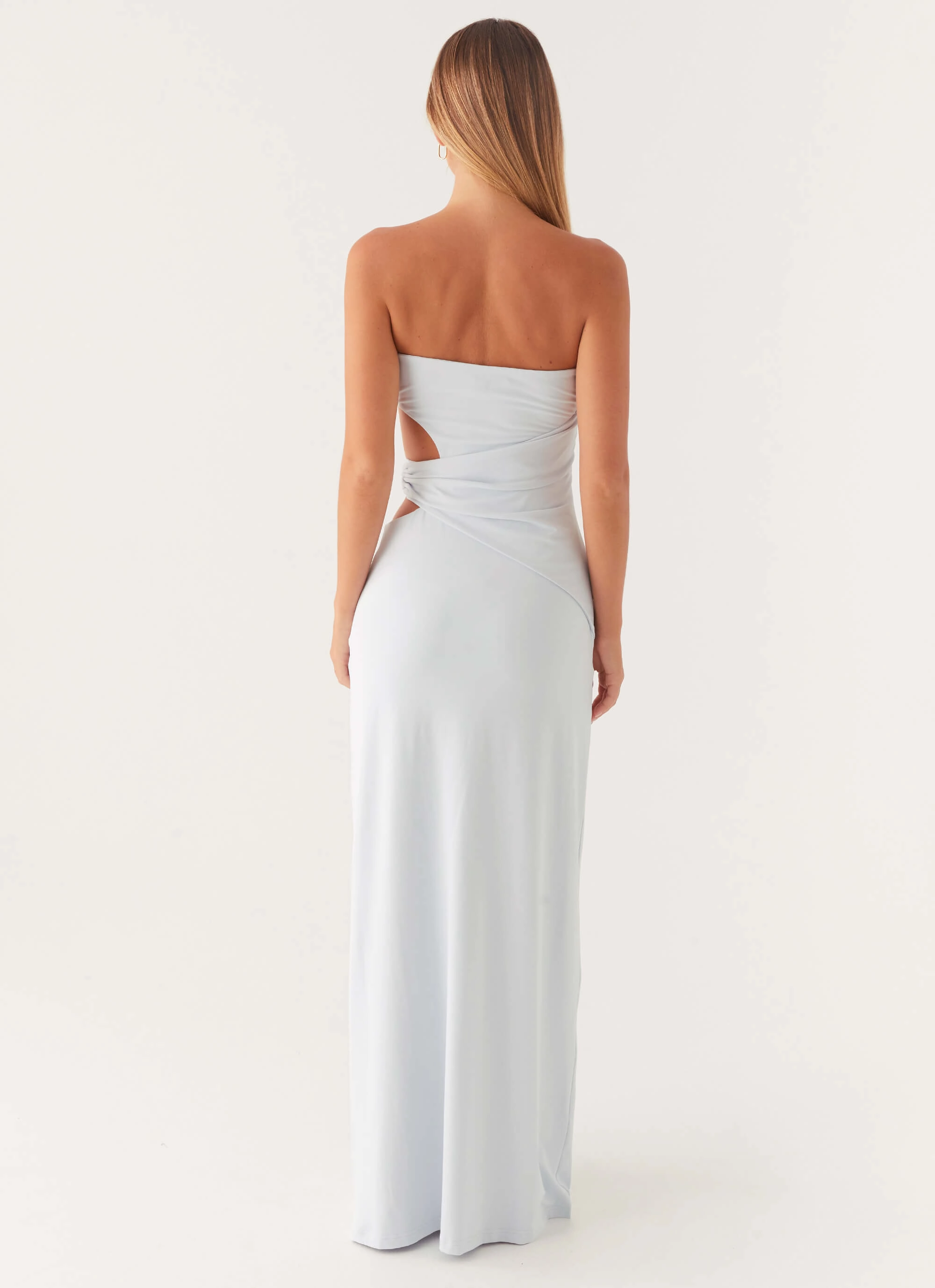 Anetta Maxi Dress - Pale Blue Figure-Skimming