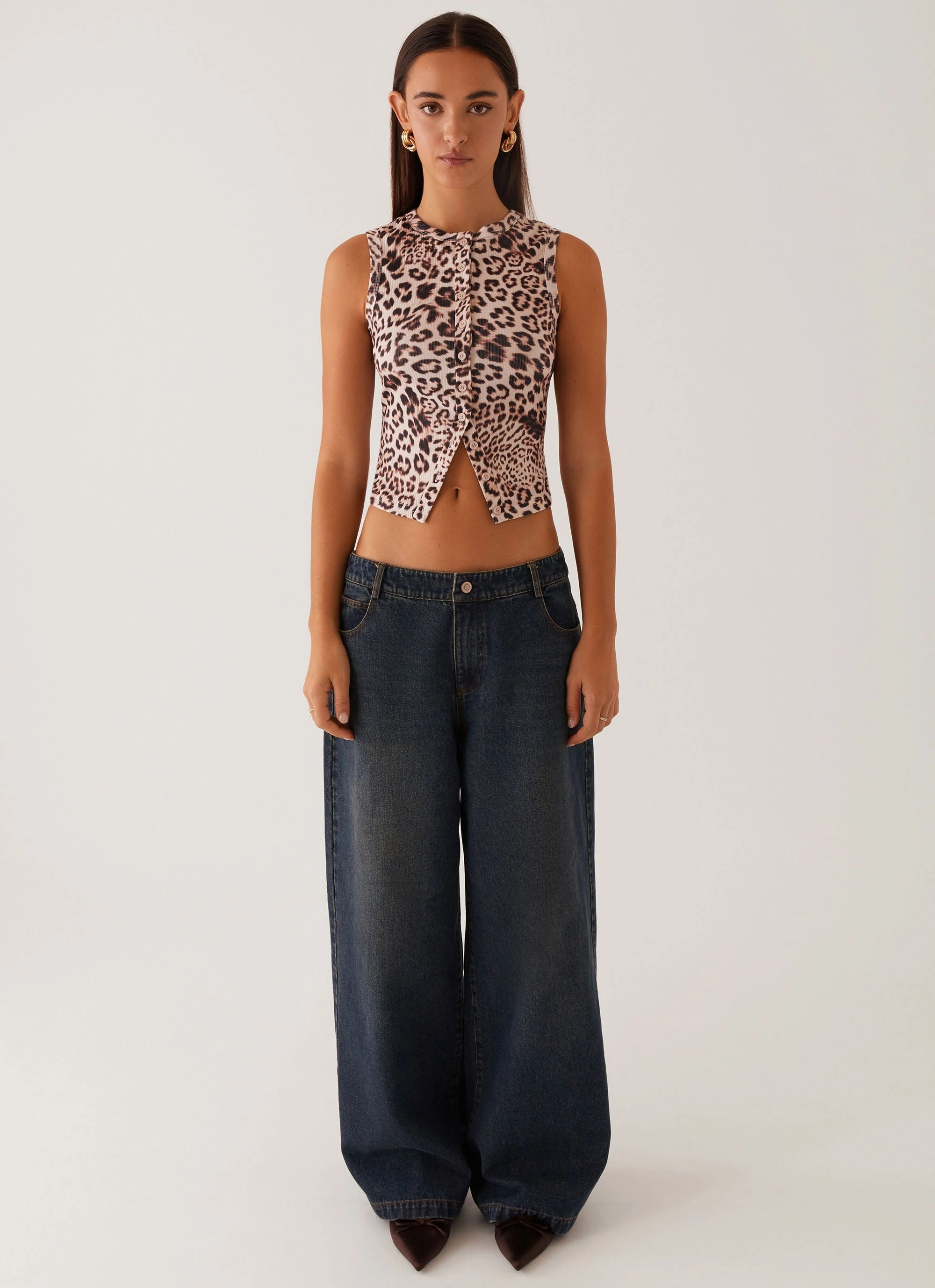 Relaxed Look MultiPocket Blair Buttoned Tank Top - Leopard