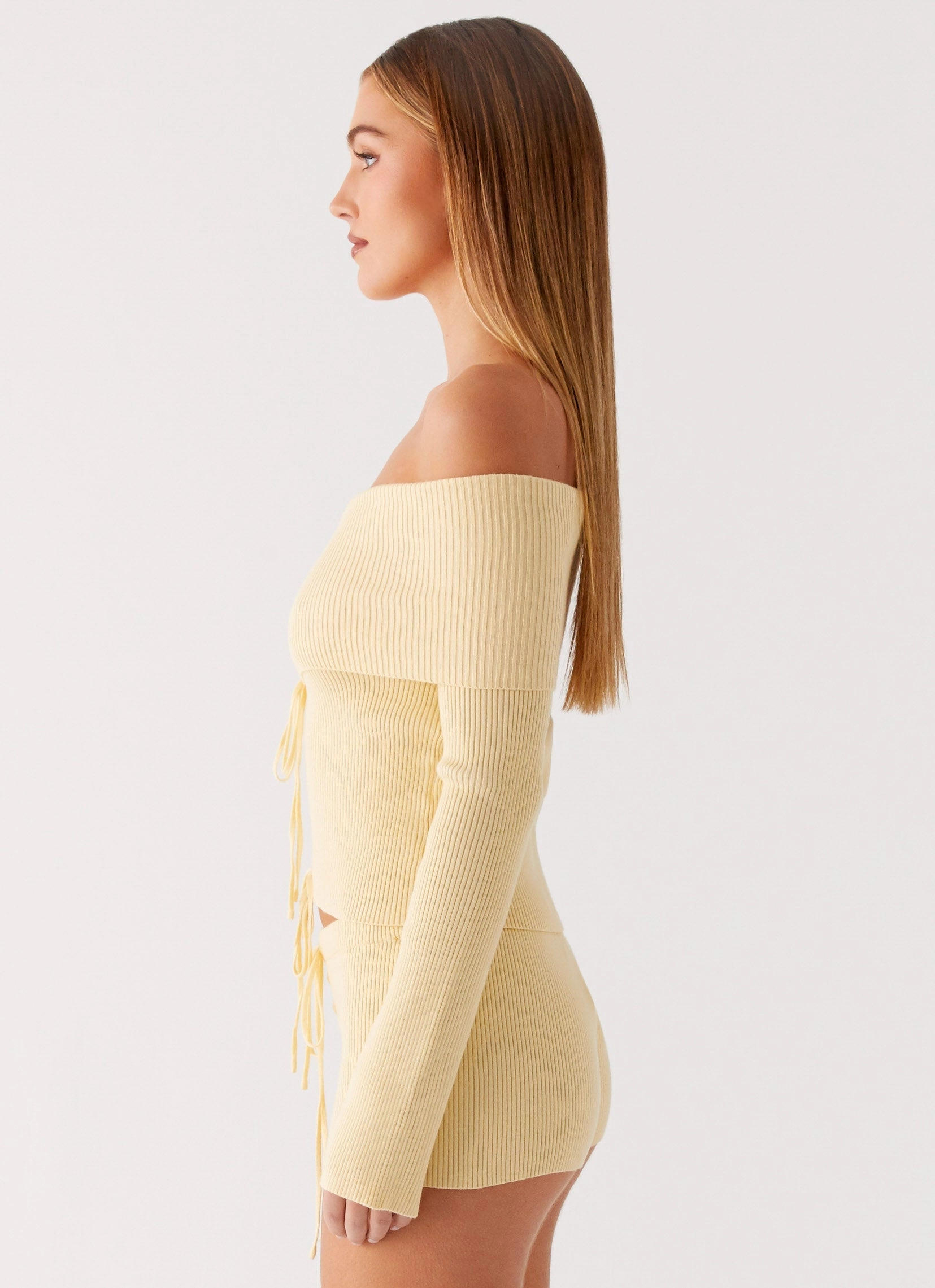 Retro Style QuickDry Textile Muted Muse Knit Long Sleeve Top - Yellow