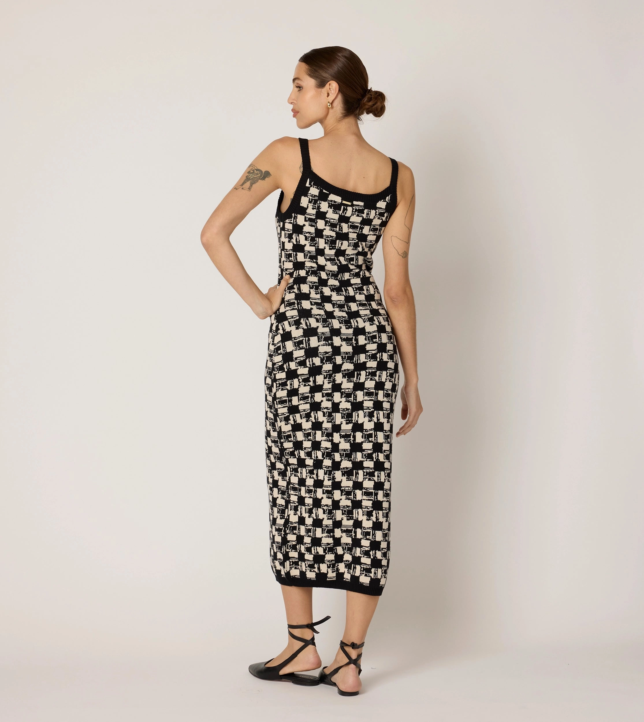 Payton Midi Dress | Biarritz Black Soft-touch Easy Look