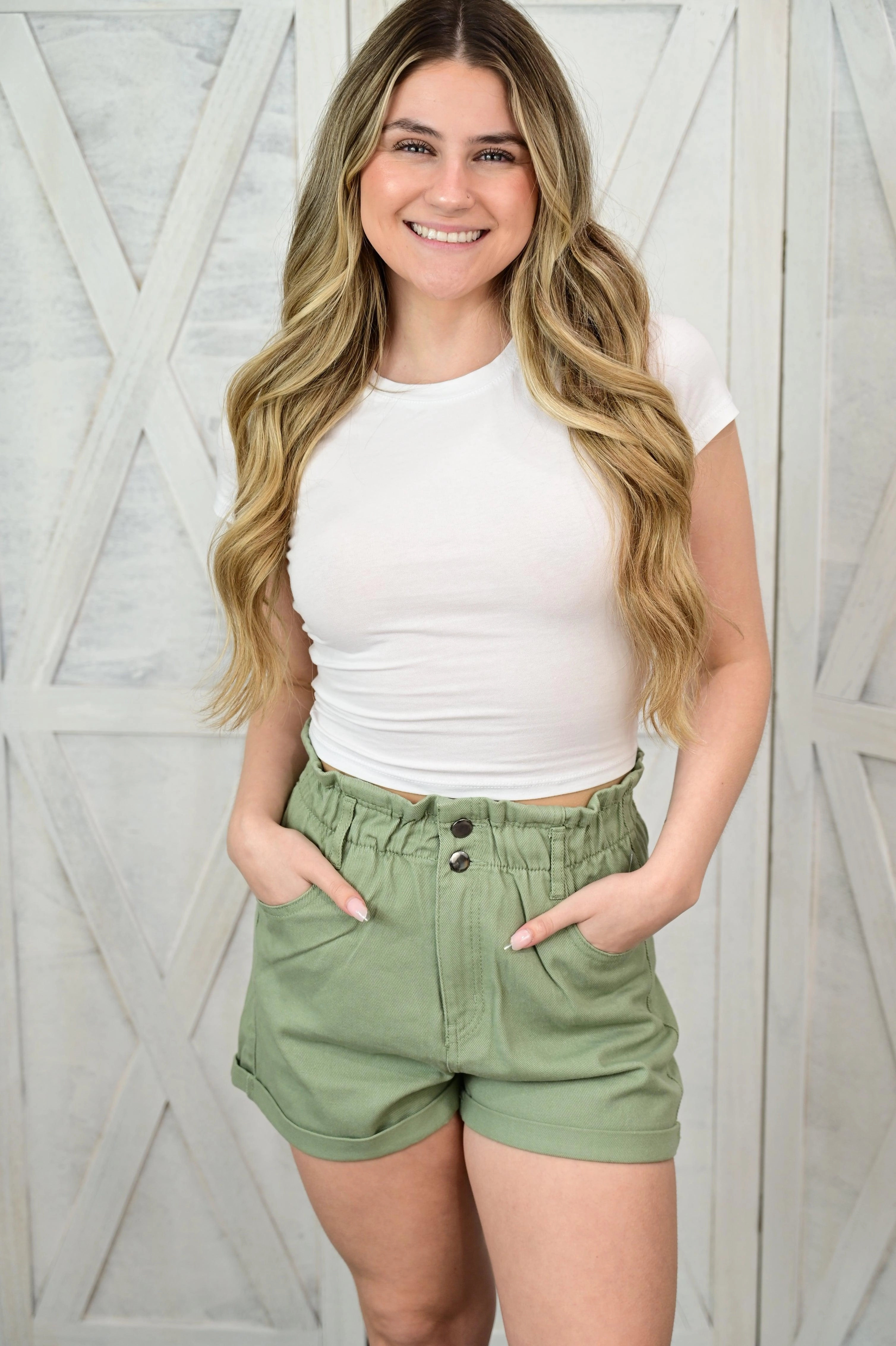 Nora Double Buttoned Waistband Denim Shorts Unisex style