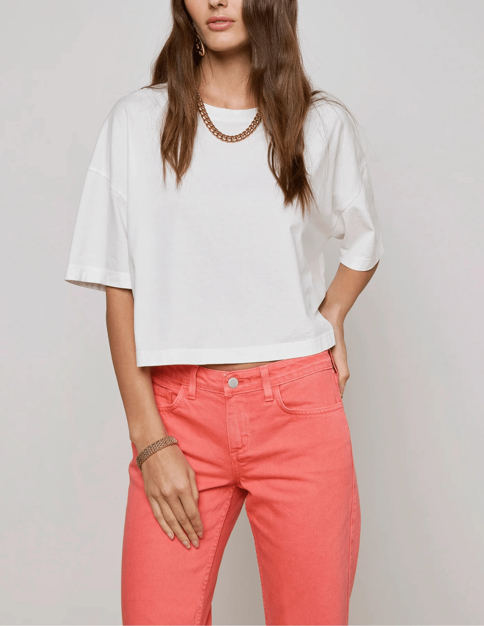 L'AGENCE Daria Oversized Cropped Tee Core Ease