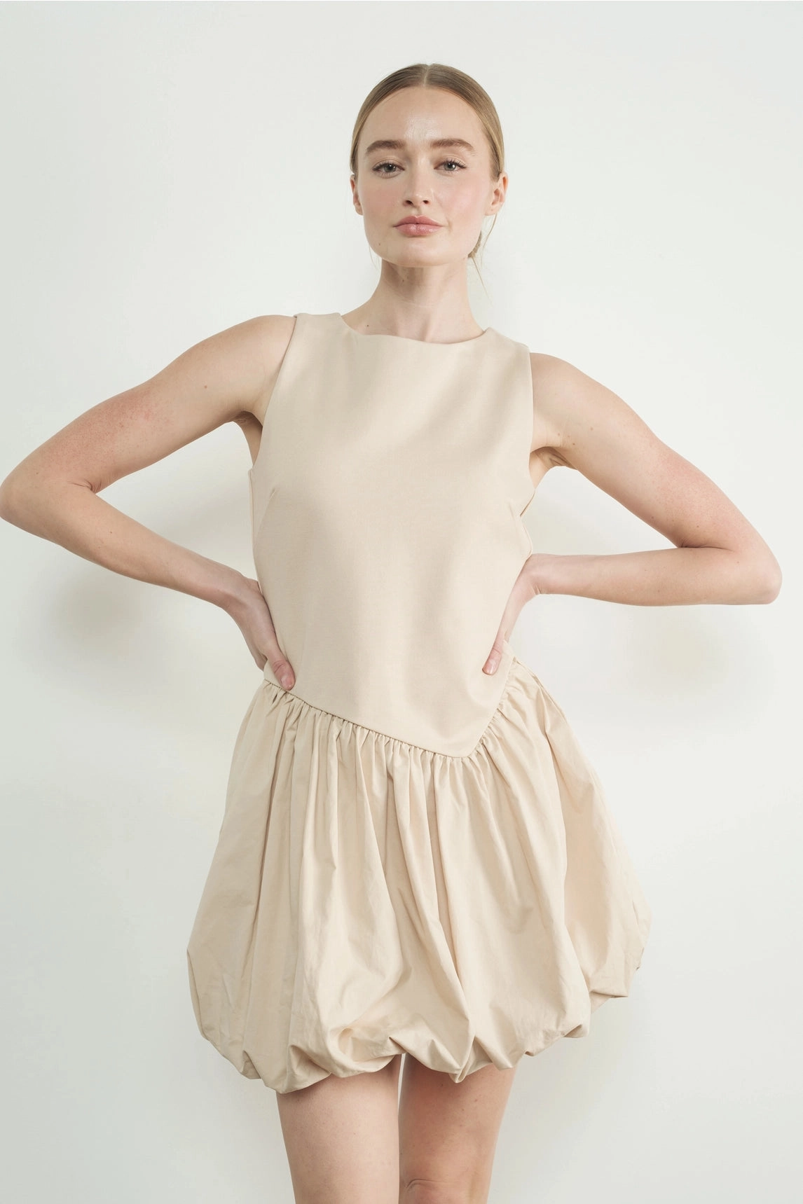 RibbedCollar WideNeckOpening Asymmetrical Waist Bubble Dress - Taupe