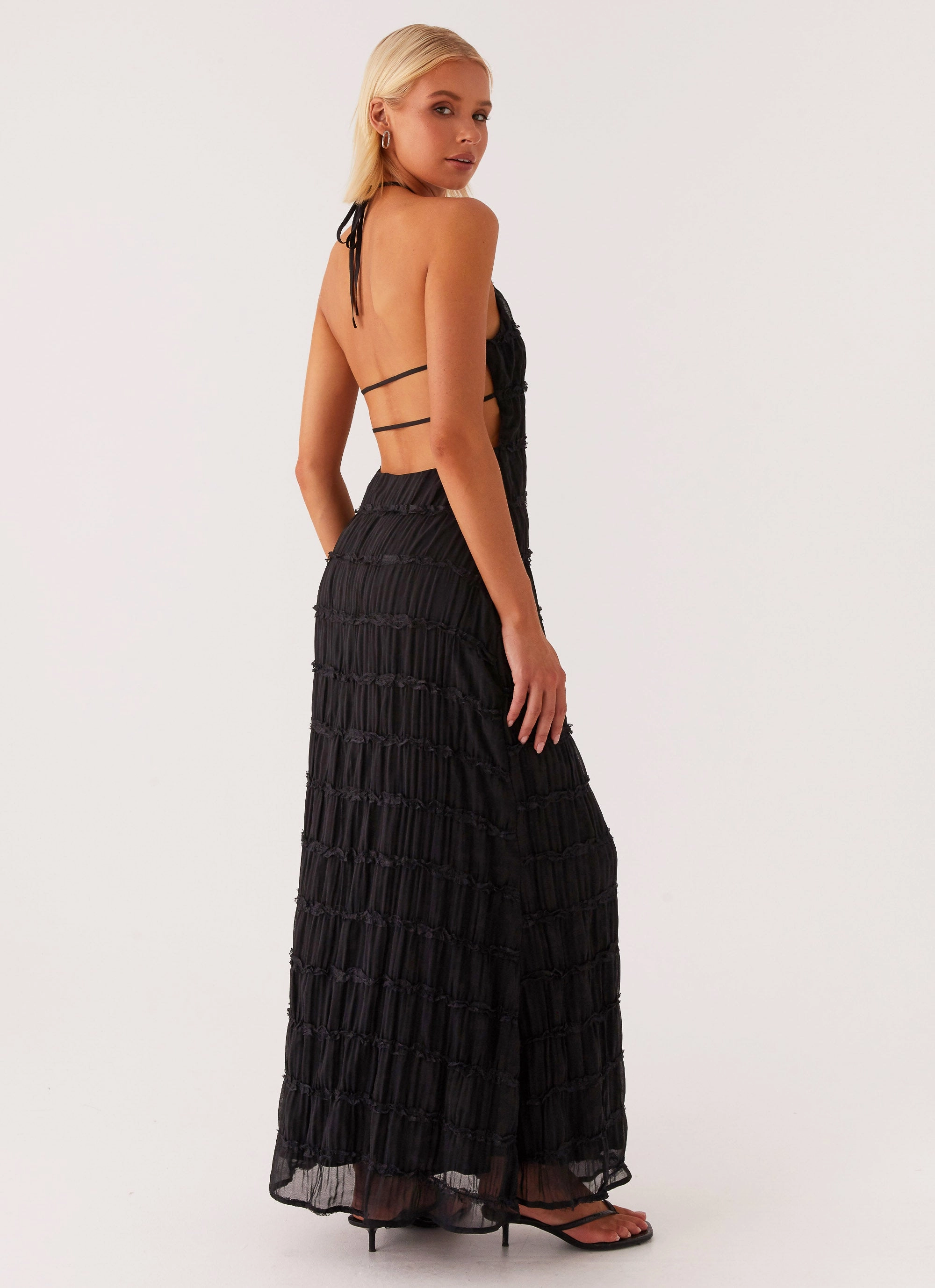 Chic Layer Natural Form Aullie Maxi Dress - Black