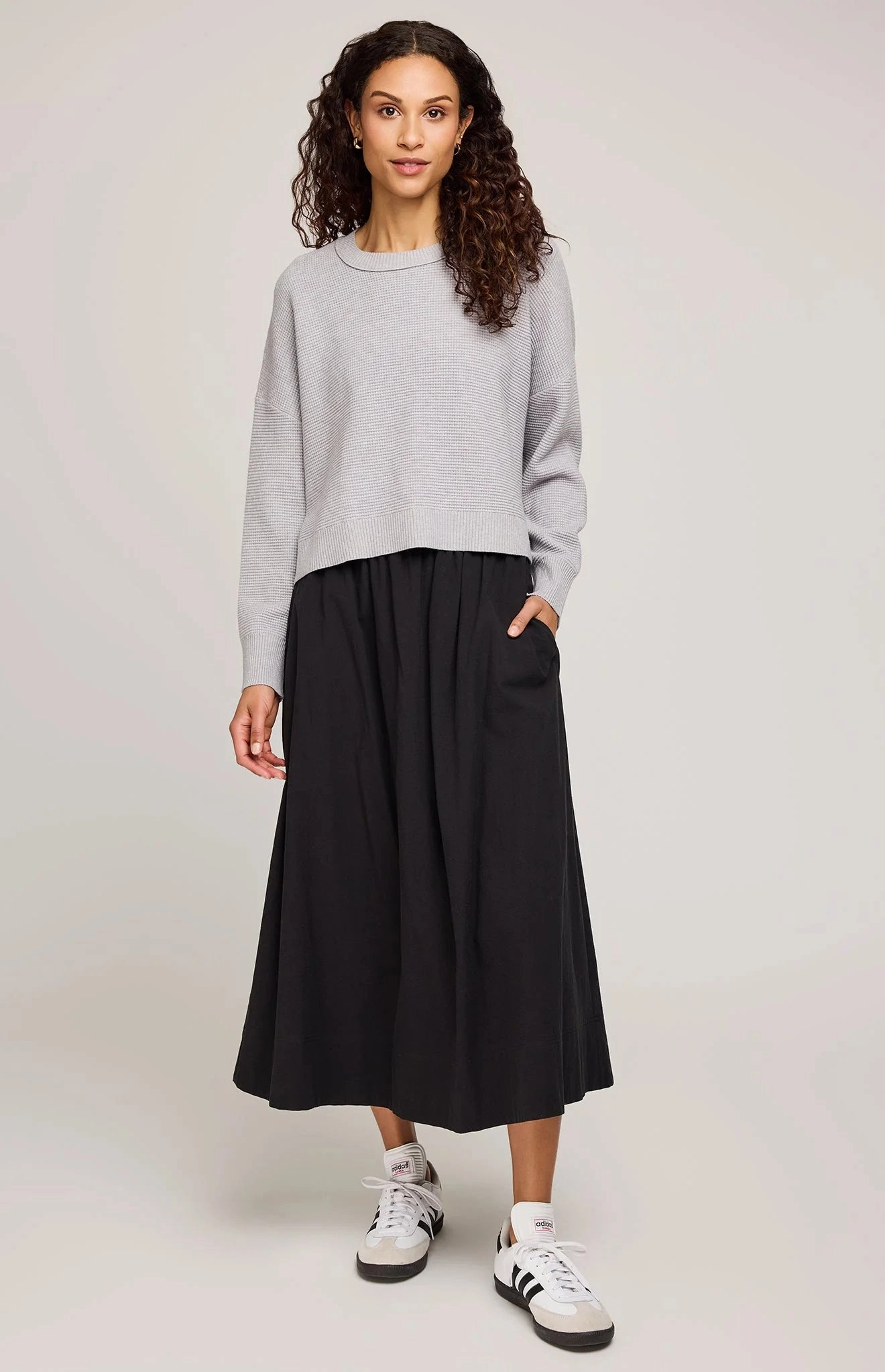 Hidden Zipper Closure Axel Crewneck Sweater - Heather Ash