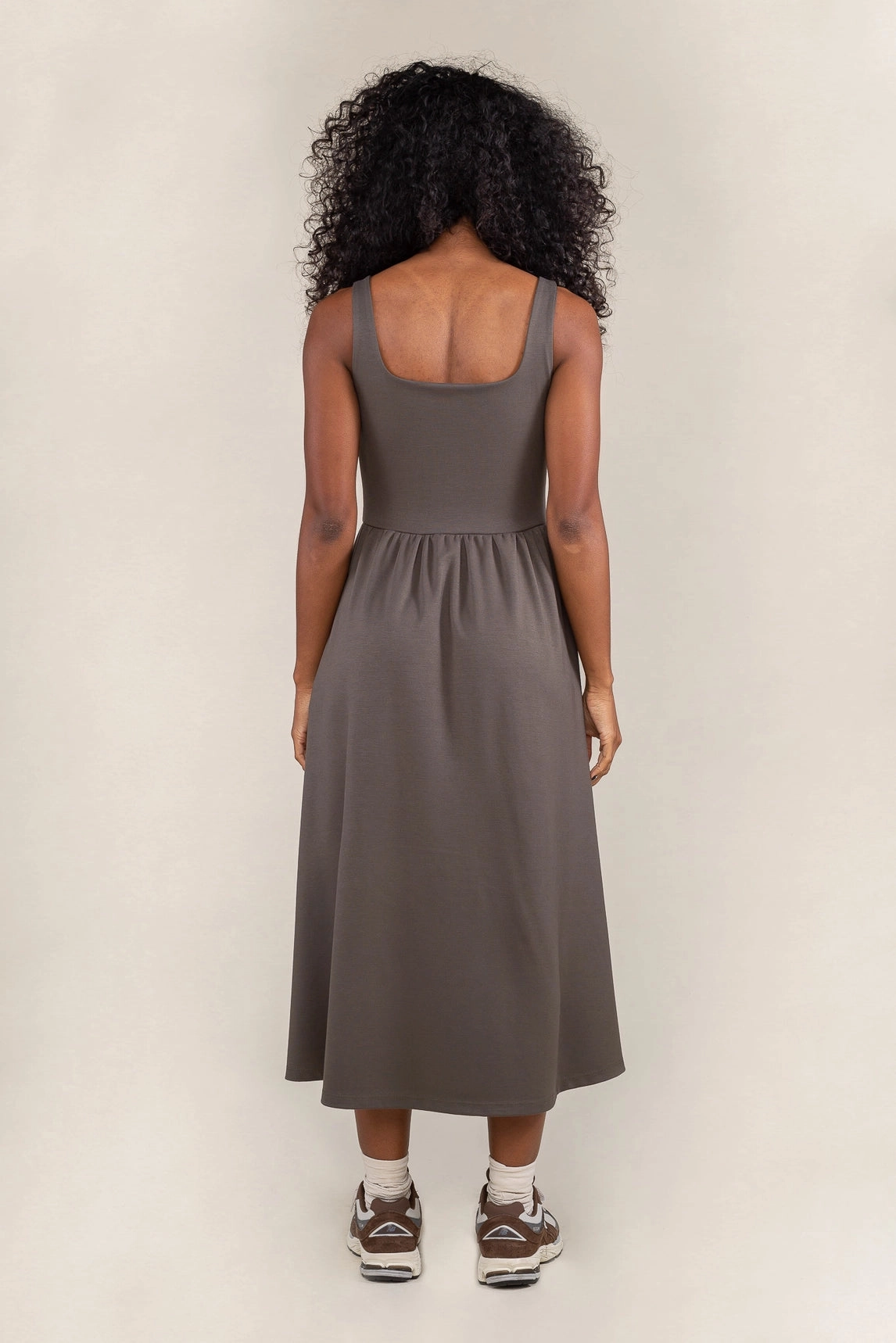 Basic Swing Midi Dress - Olive Bare Arm