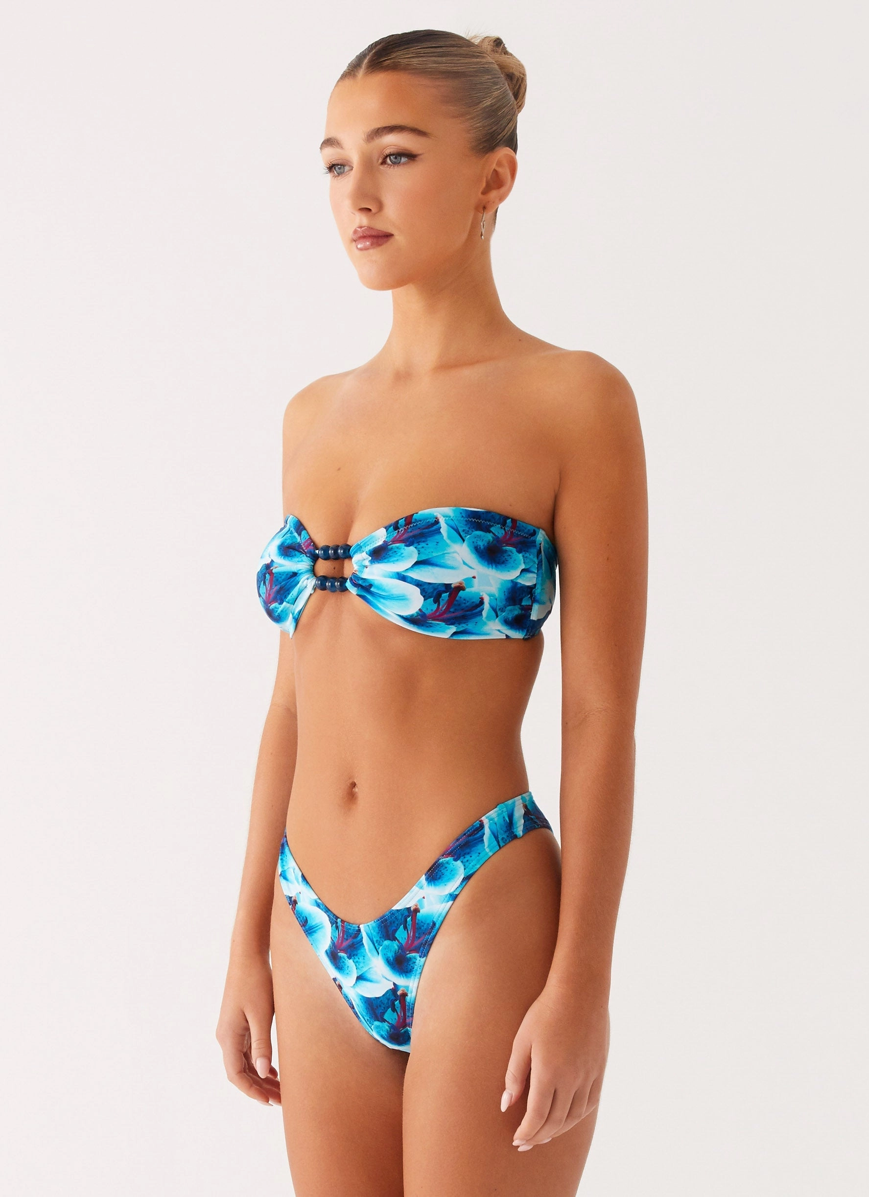 UPF Rated Fabric Top-rated Beach Bound Strapless Bikini Top - Turquoise Floral