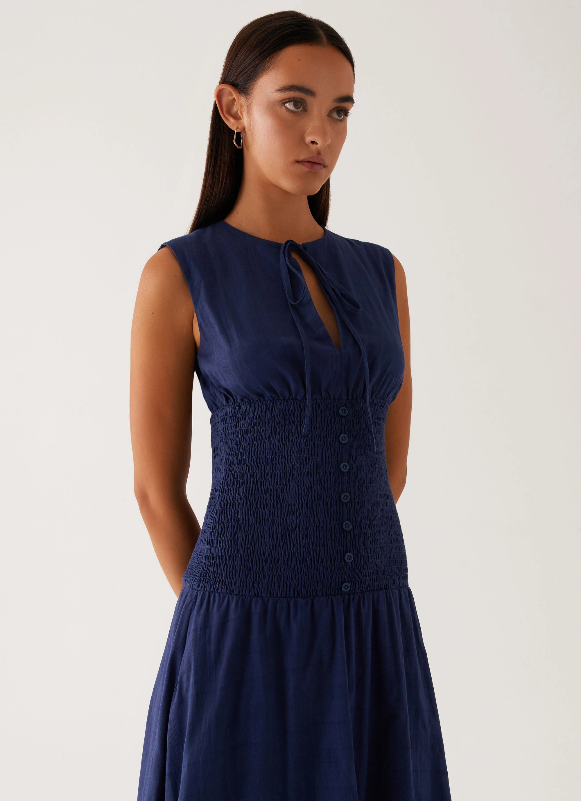 breathable-mesh Belle Shirred Waist Midi Dress - Navy
