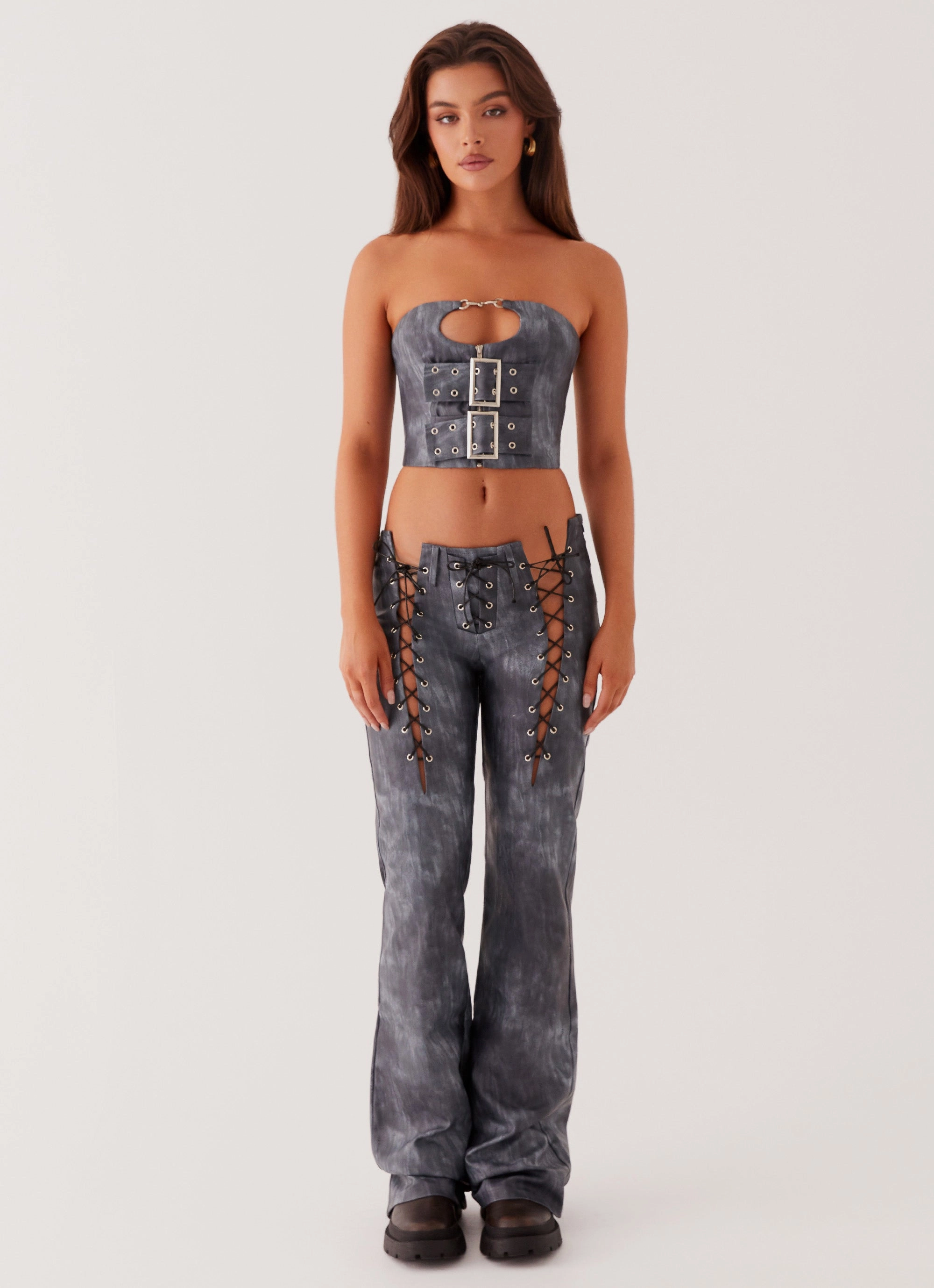 Better When I'm Dancing Belt Top - Graphite Cozy Wear