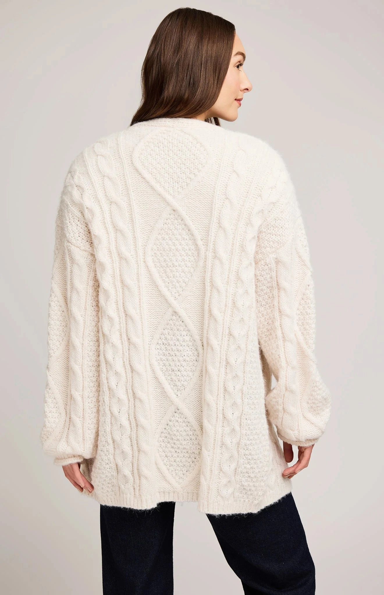 Relaxed Crew Neck Opening Betty Cardigan - Cream