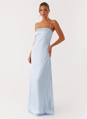 Aster Bloom Maxi Dress - Blue museum visit