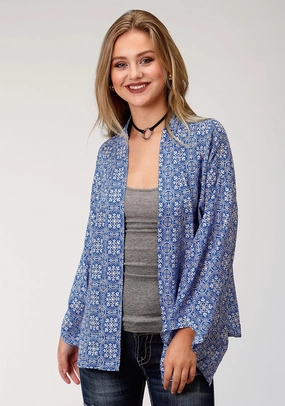 Comfy Must-Have Fashion Essential Roper Womens Blue Rayon/Nylon Tile Print Cardigan