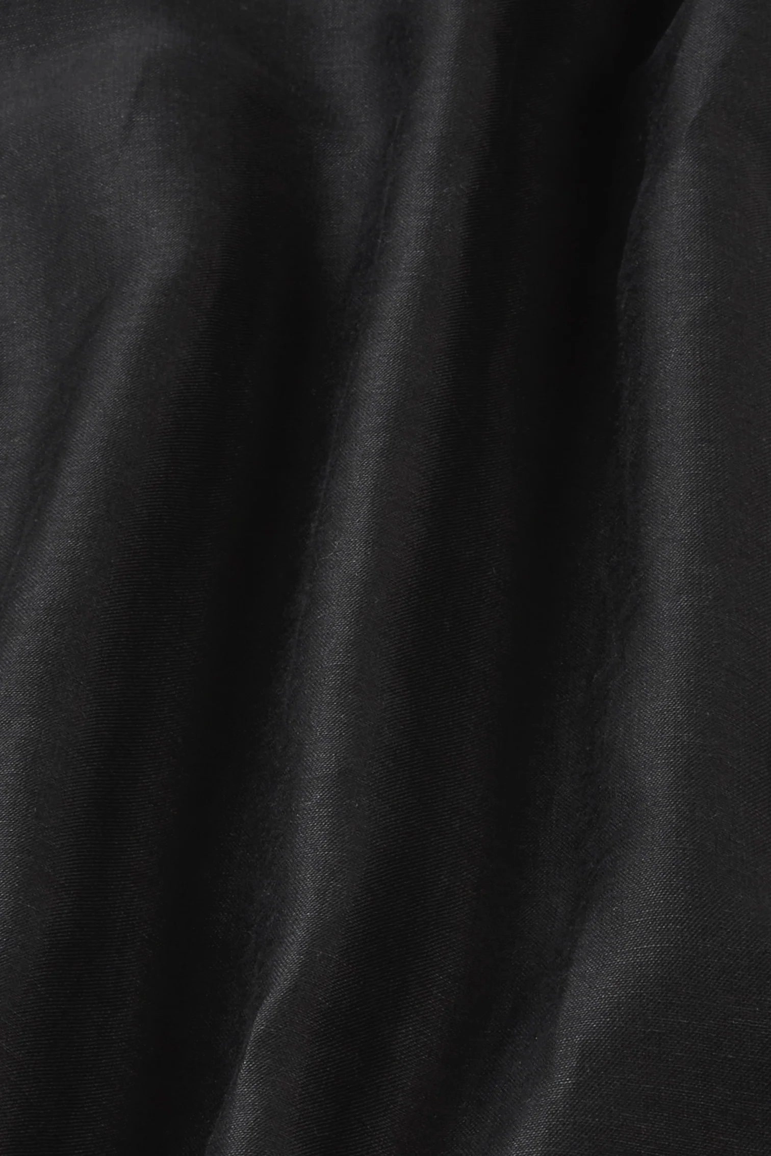 summer breeze Smart Fit Wear Bormio V Neck Midi Dress in Black