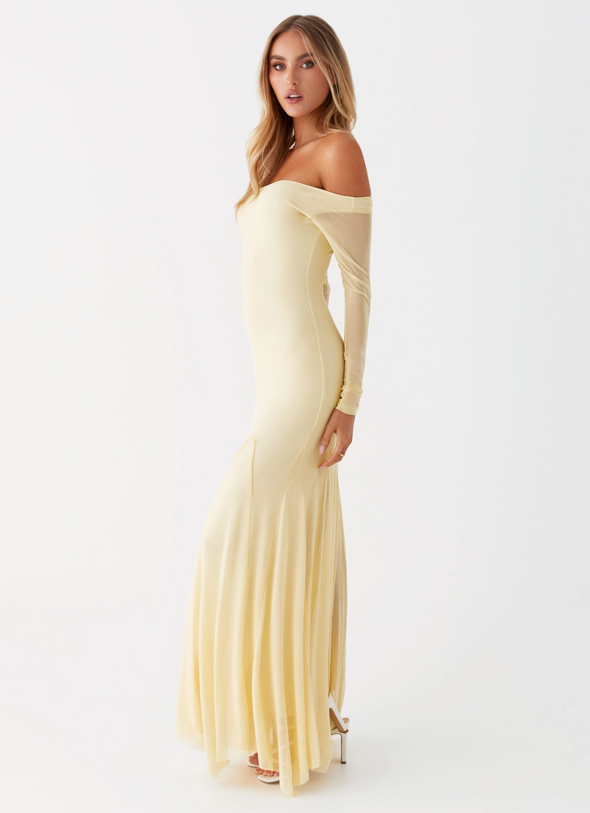 Maribel Maxi Dress - Yellow Evening Look Light Motion