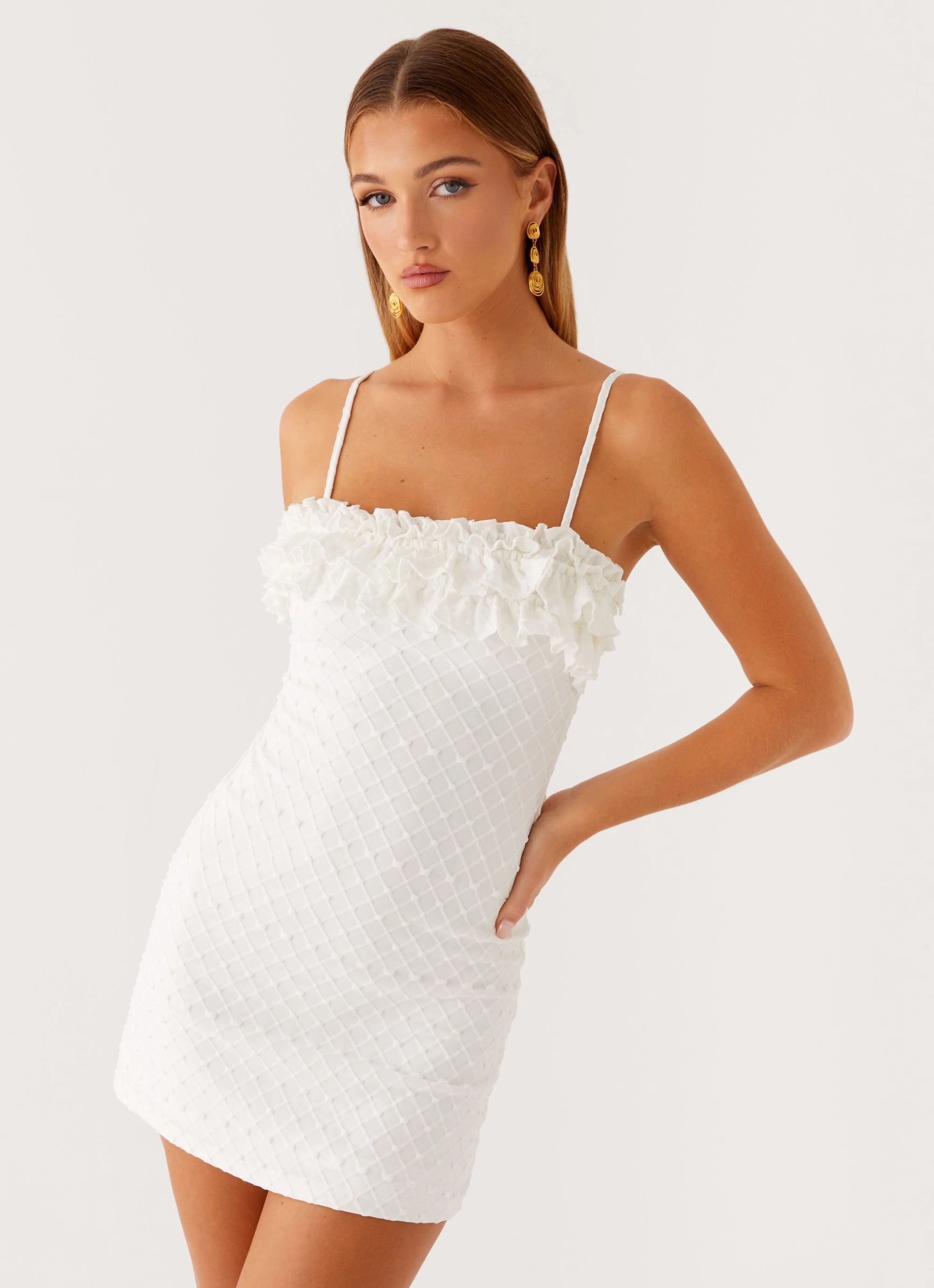 Chic Tone Fall Silhouette Bowden Mini Dress - Ivory