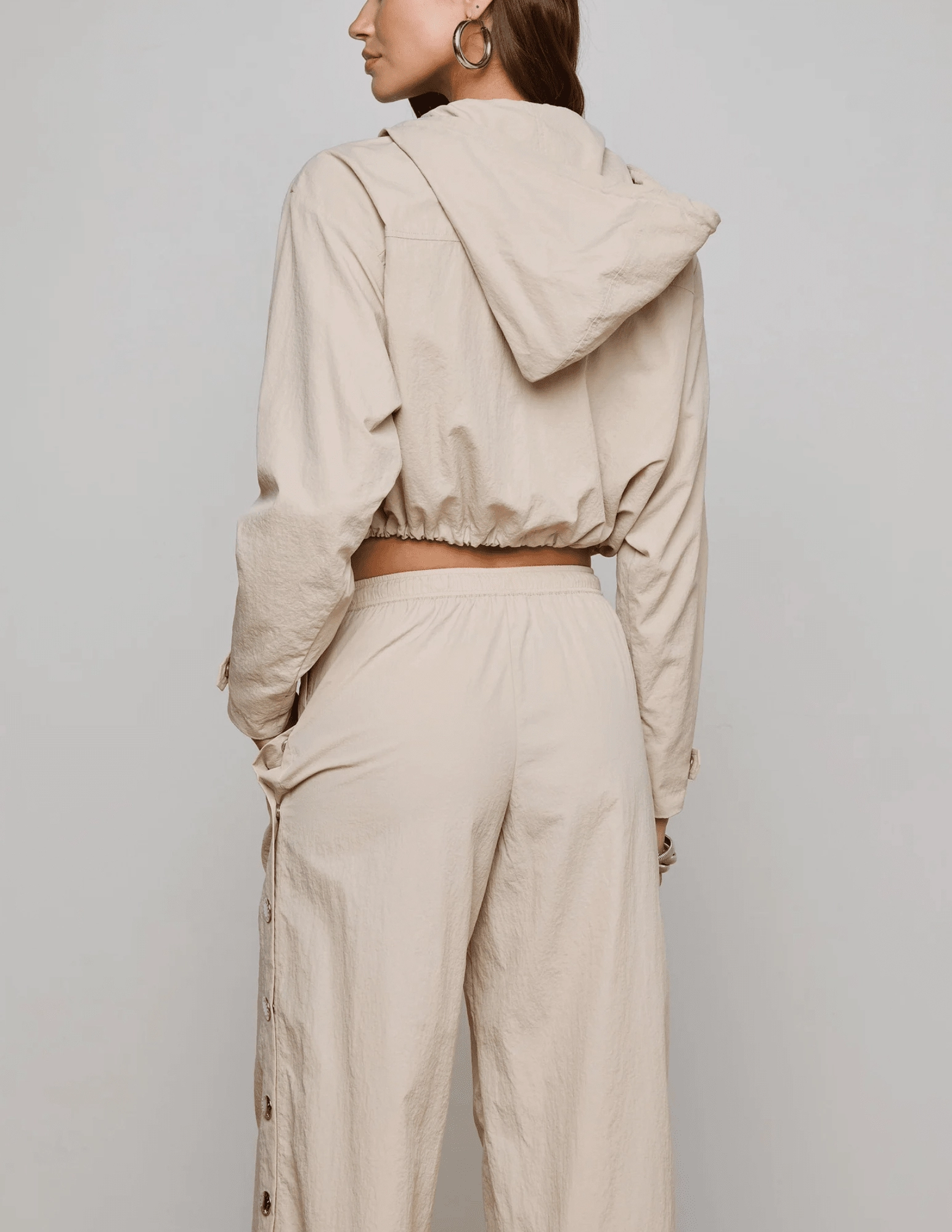 Hidden pockets L'Agence Bronwyn Cropped Windbreaker