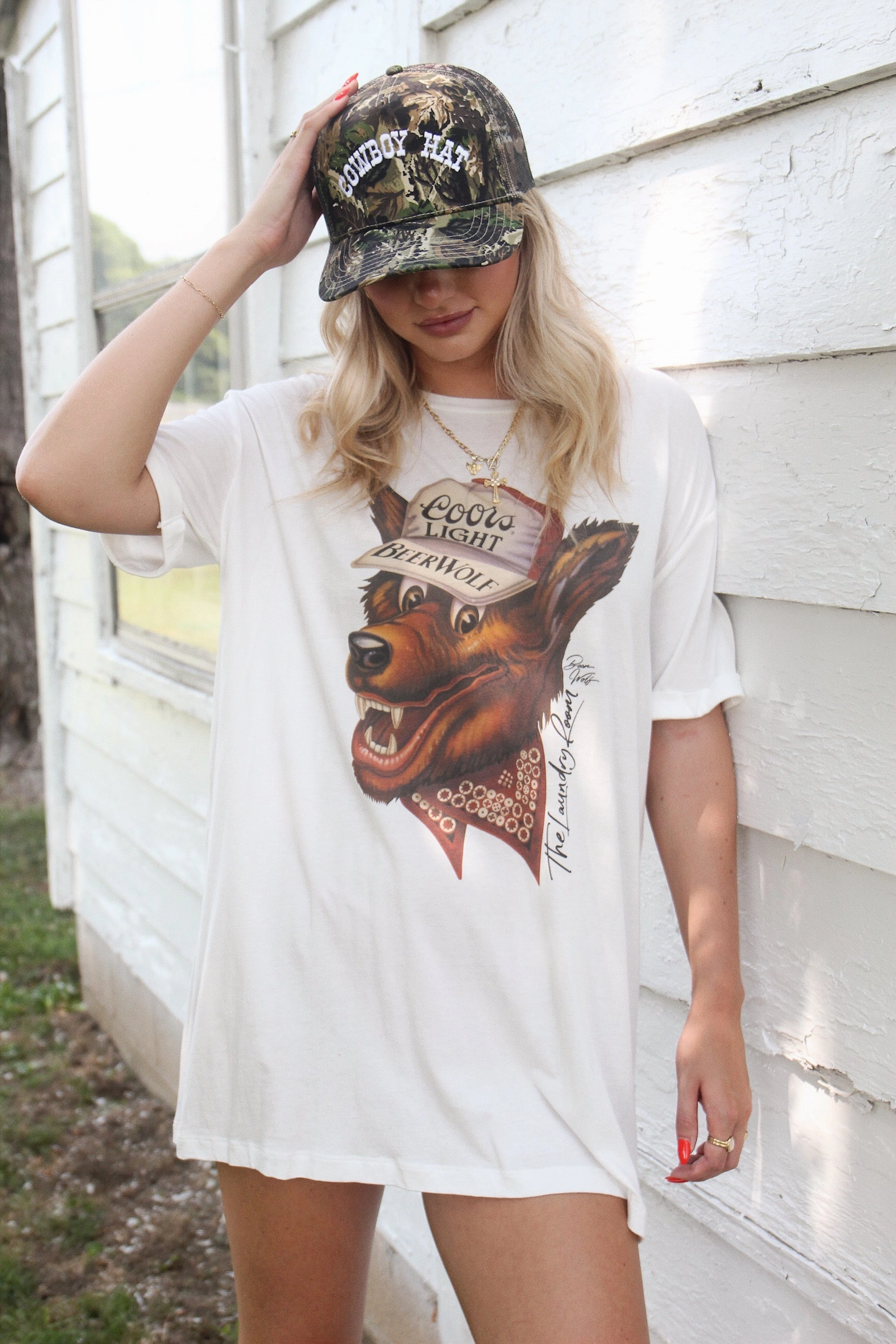 CrossBackDesign Classic Crew Neck Beer Wolf Oversized Tee - White