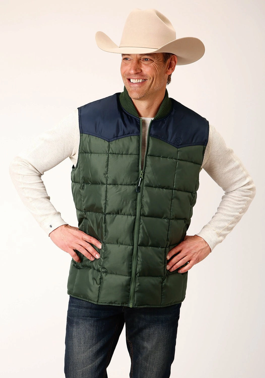 Mid Length Cut QuickDryMaterial Roper Mens Western Quilted Green 100% Polyester Softshell Vest
