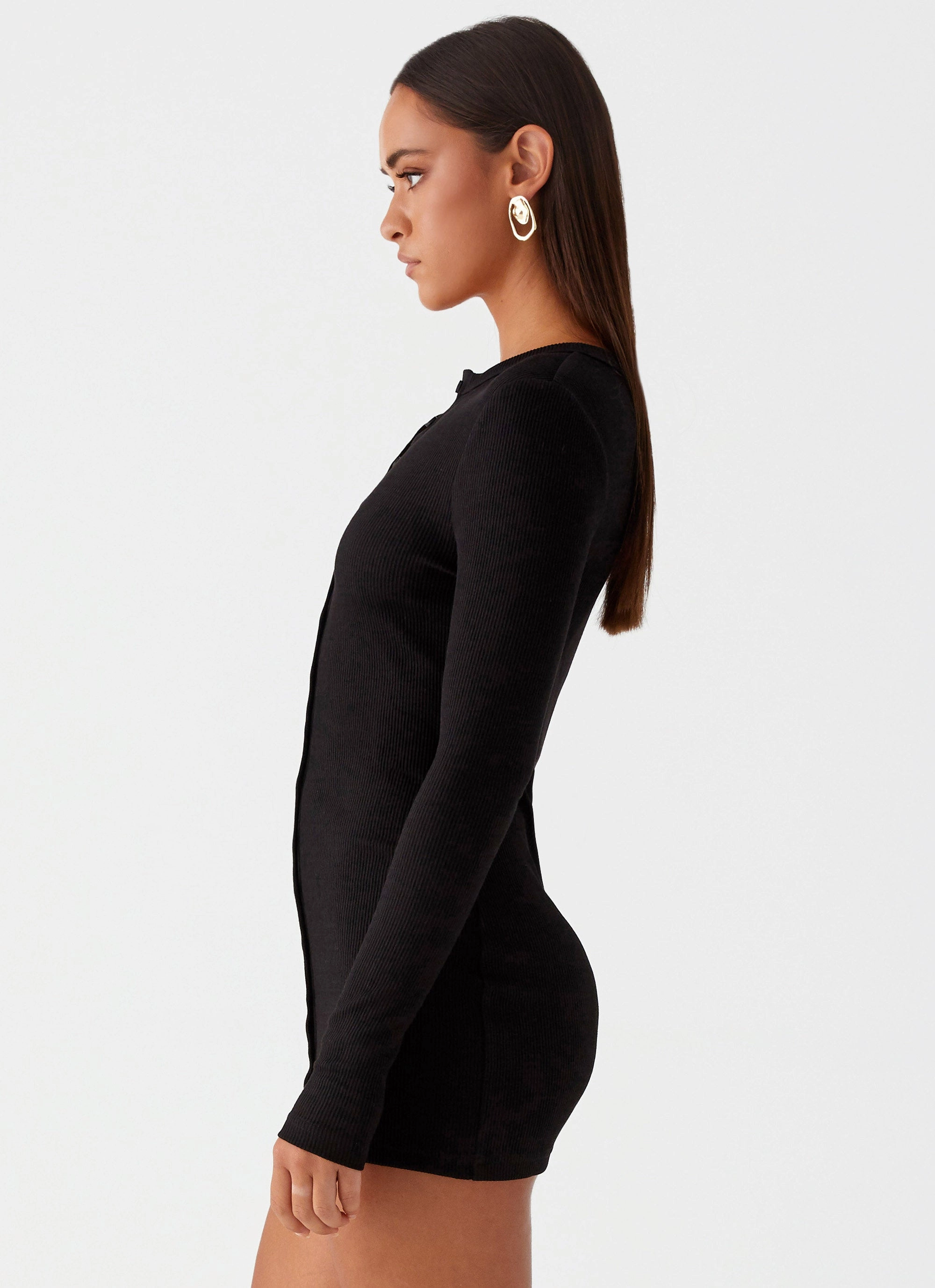 Ailee Long Sleeve Mini Dress - Black Refined Vibe