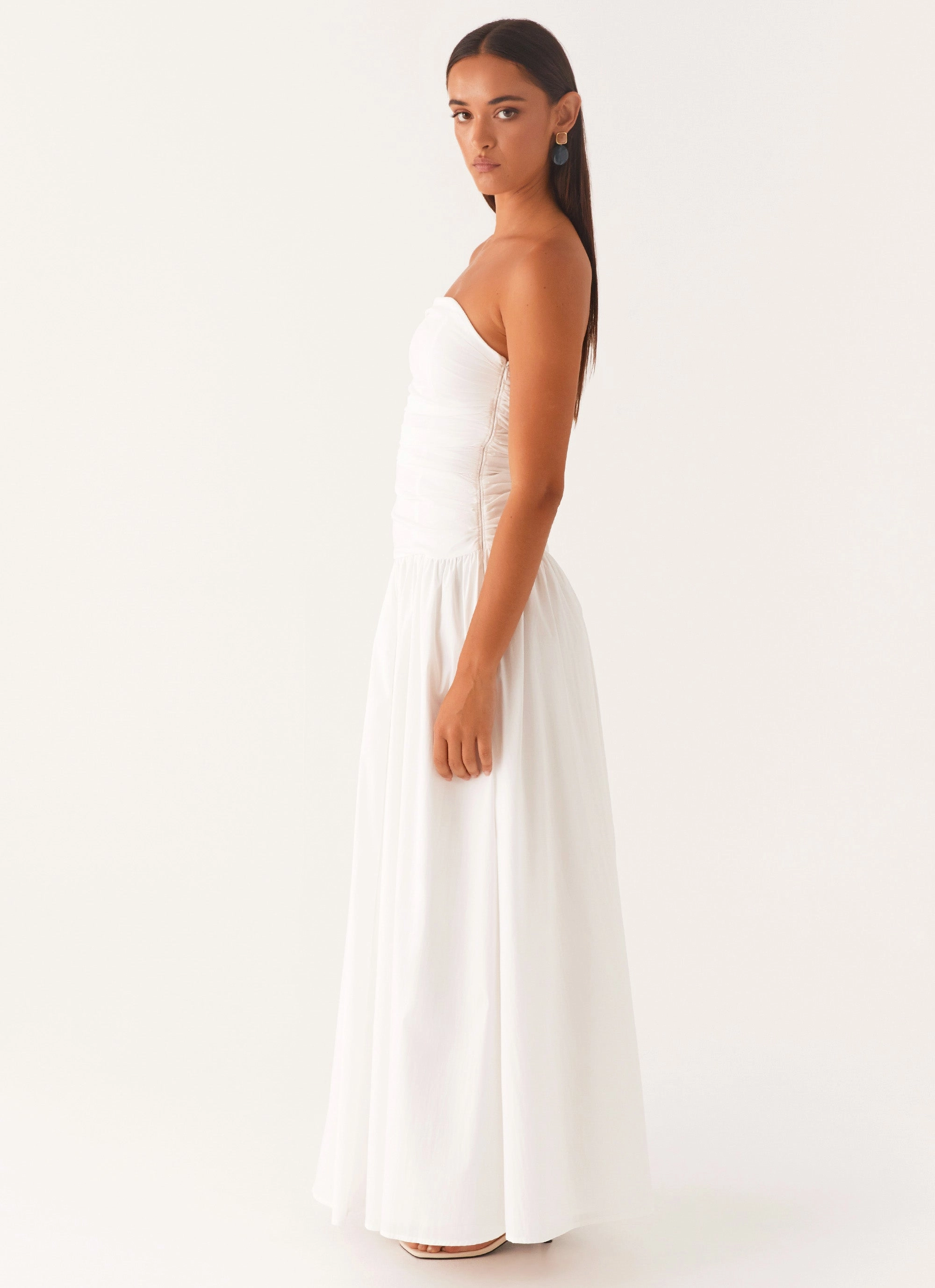 Layer Light Climate-Adaptive Carmel Maxi Dress - White