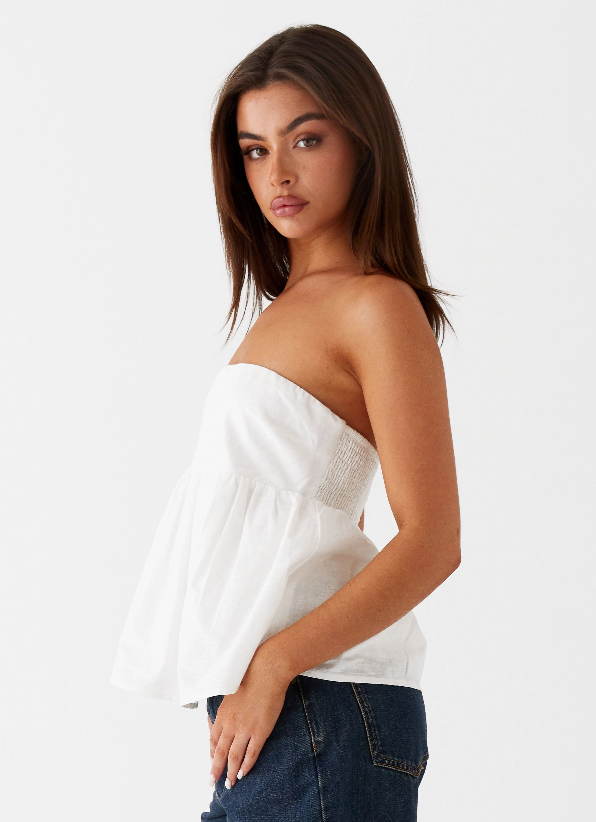 Curved Hem Quick Dry Performance Cassie Tube Top - White