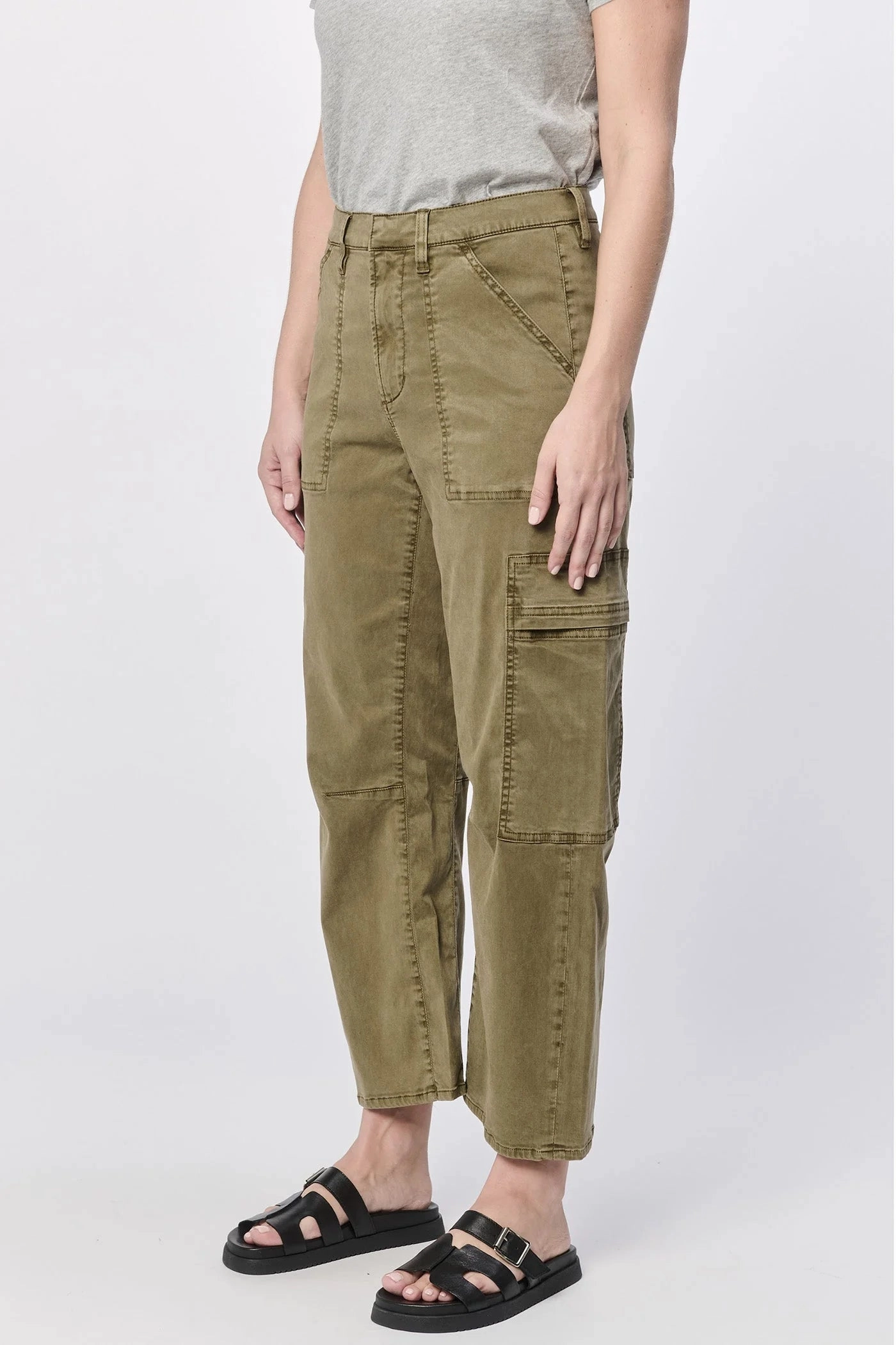 Ventilated Mesh Lining Lasso High Rise Cropped Pants - Olive