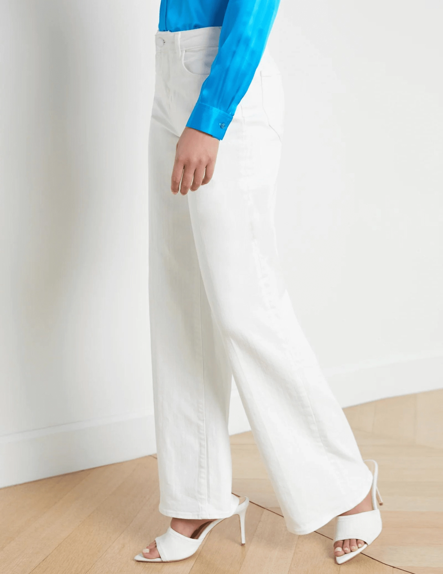 Outfit Ease Simple Attire L'AGENCE Alicent High Rise Wide Leg Crop Jeans In Blanc
