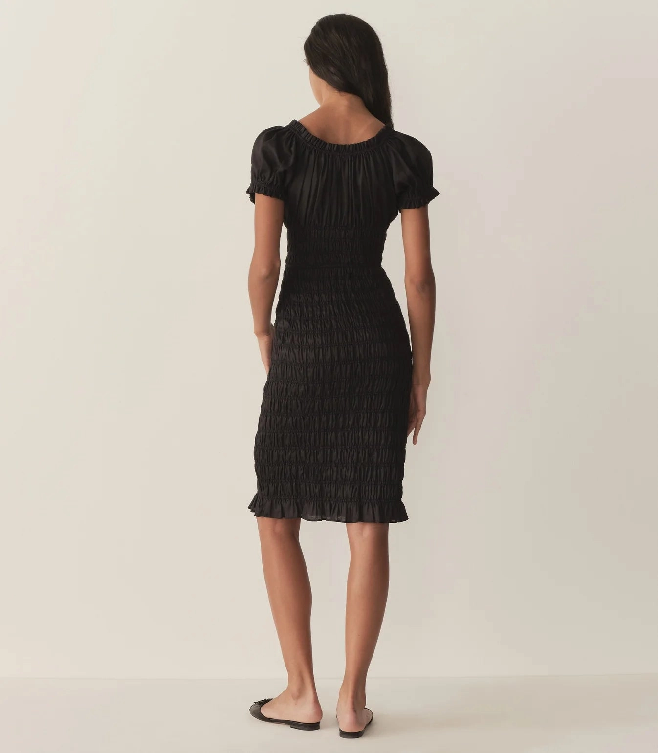 Sporty Comfort Mid Season Rosalynn Dress in Black