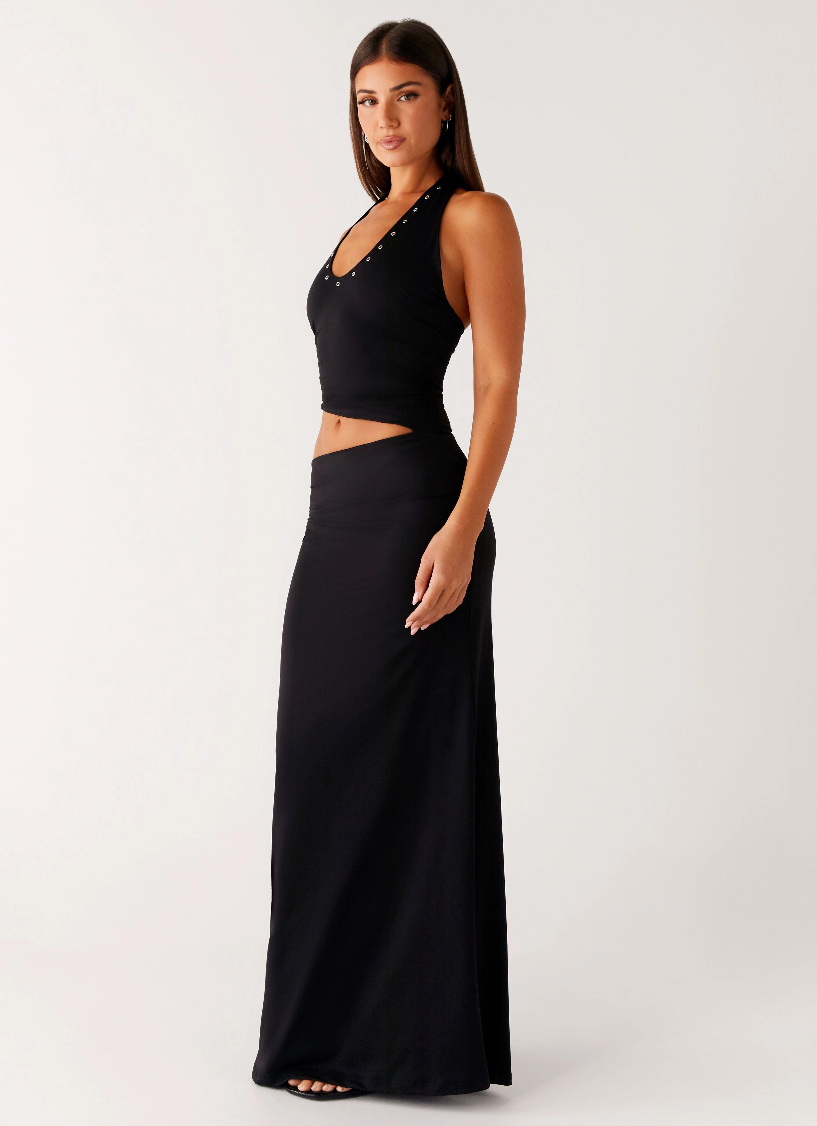 Elegant Flow Power Soft Chella Maxi Dress - Black