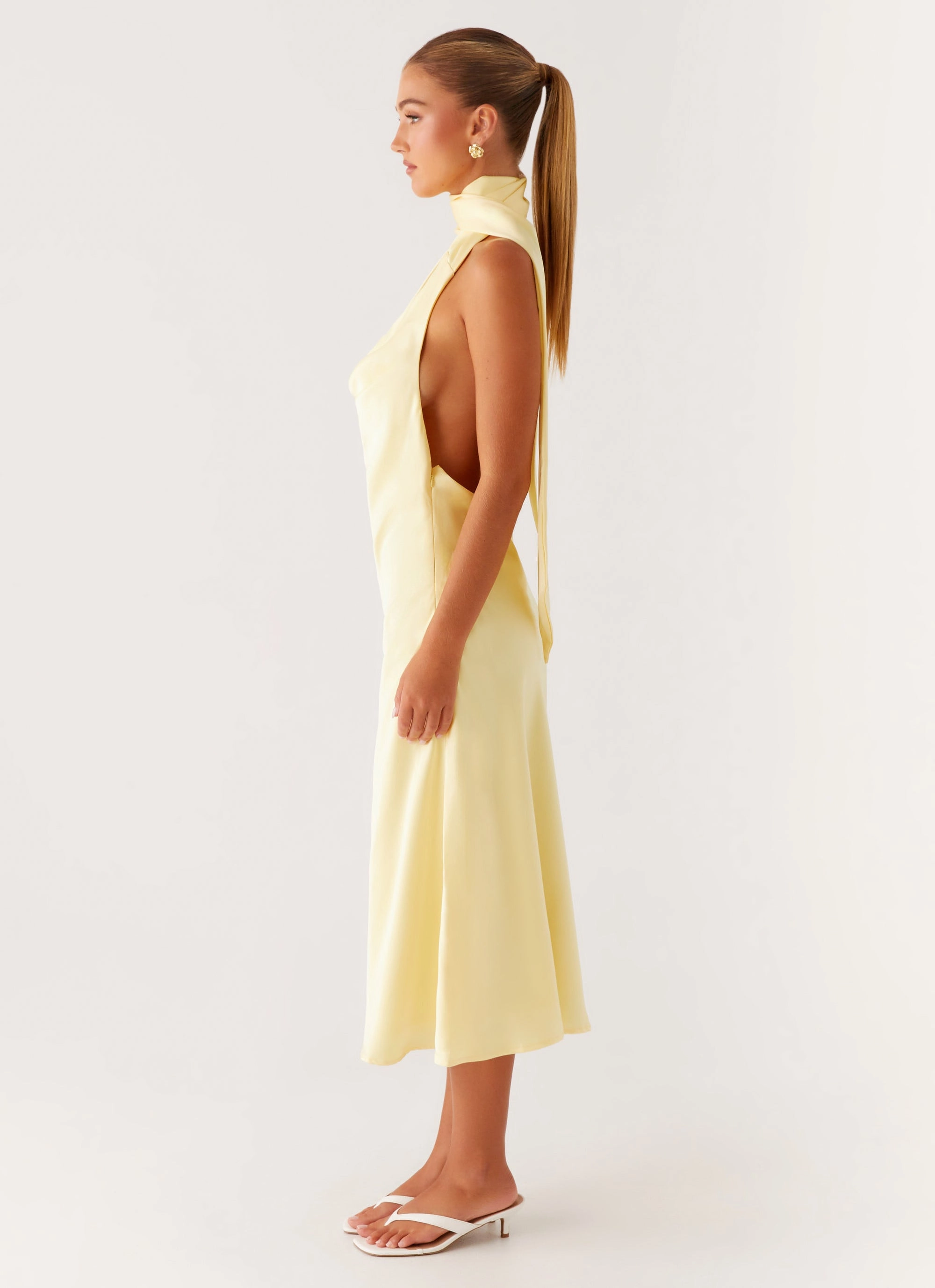 Sonny Midi Dress - Yellow Sculpted Form Chic Style Wear