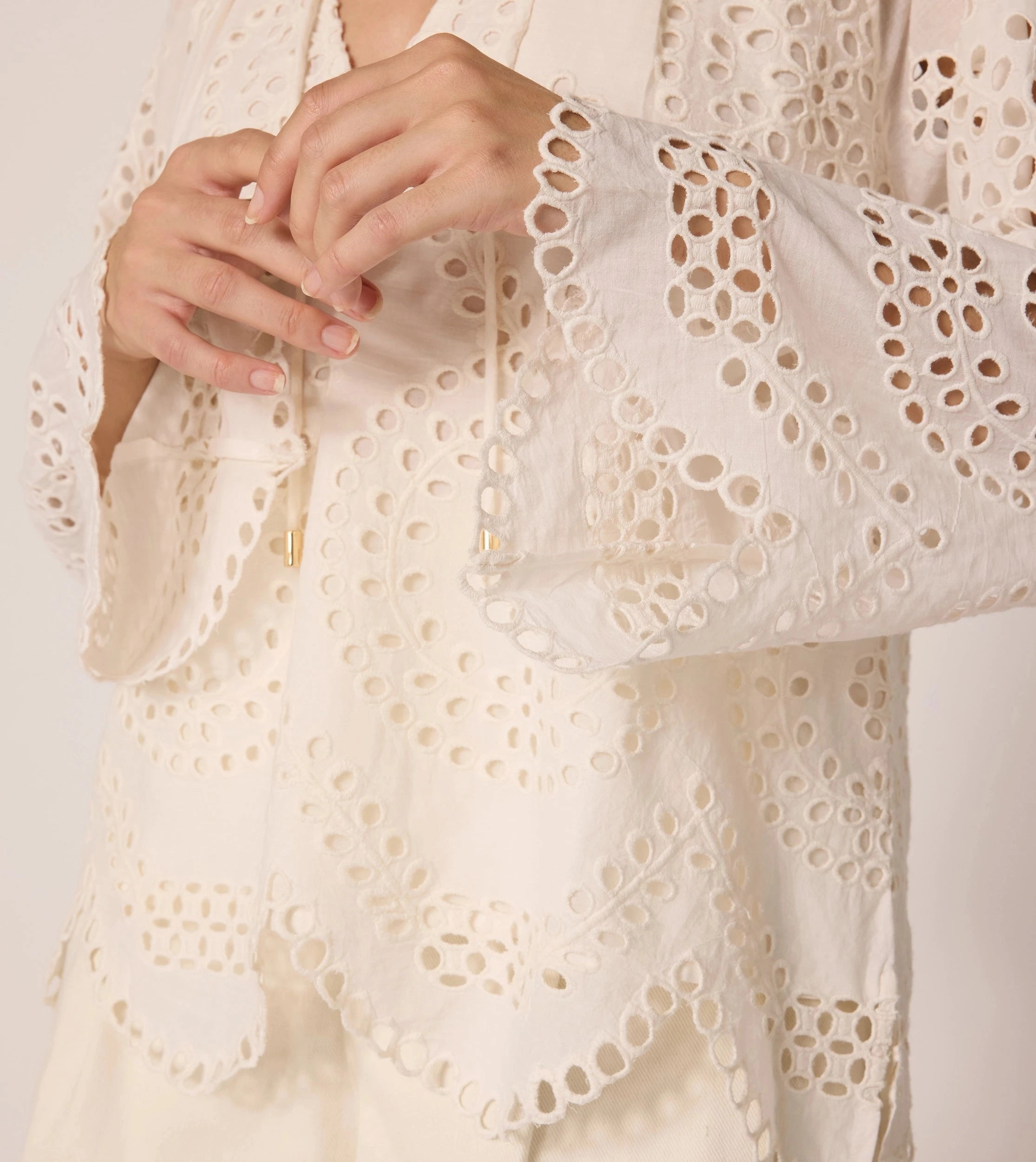 ErgonomicSleeves Citlali Blouse | Ivory Eyelet