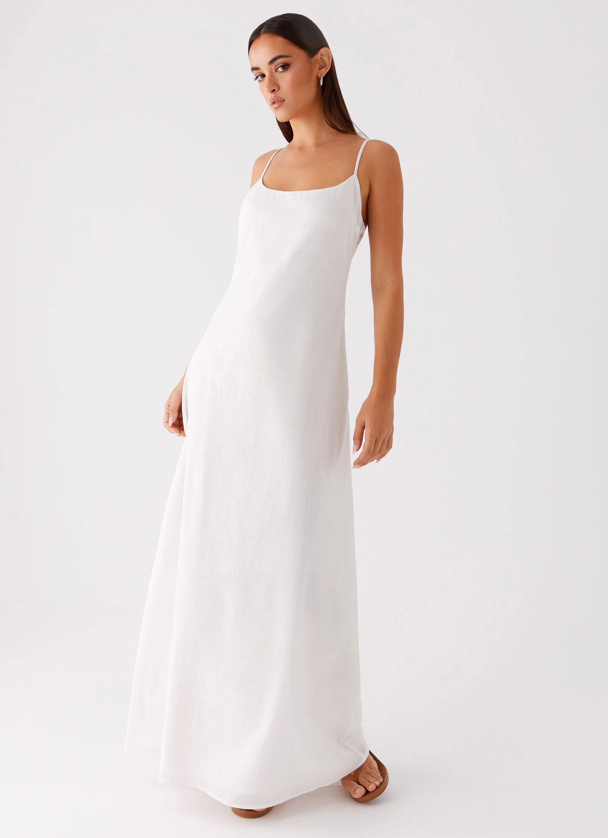 Understated Charm Artistic Edge Madeleine Scoop Neck Maxi Dress - Off White
