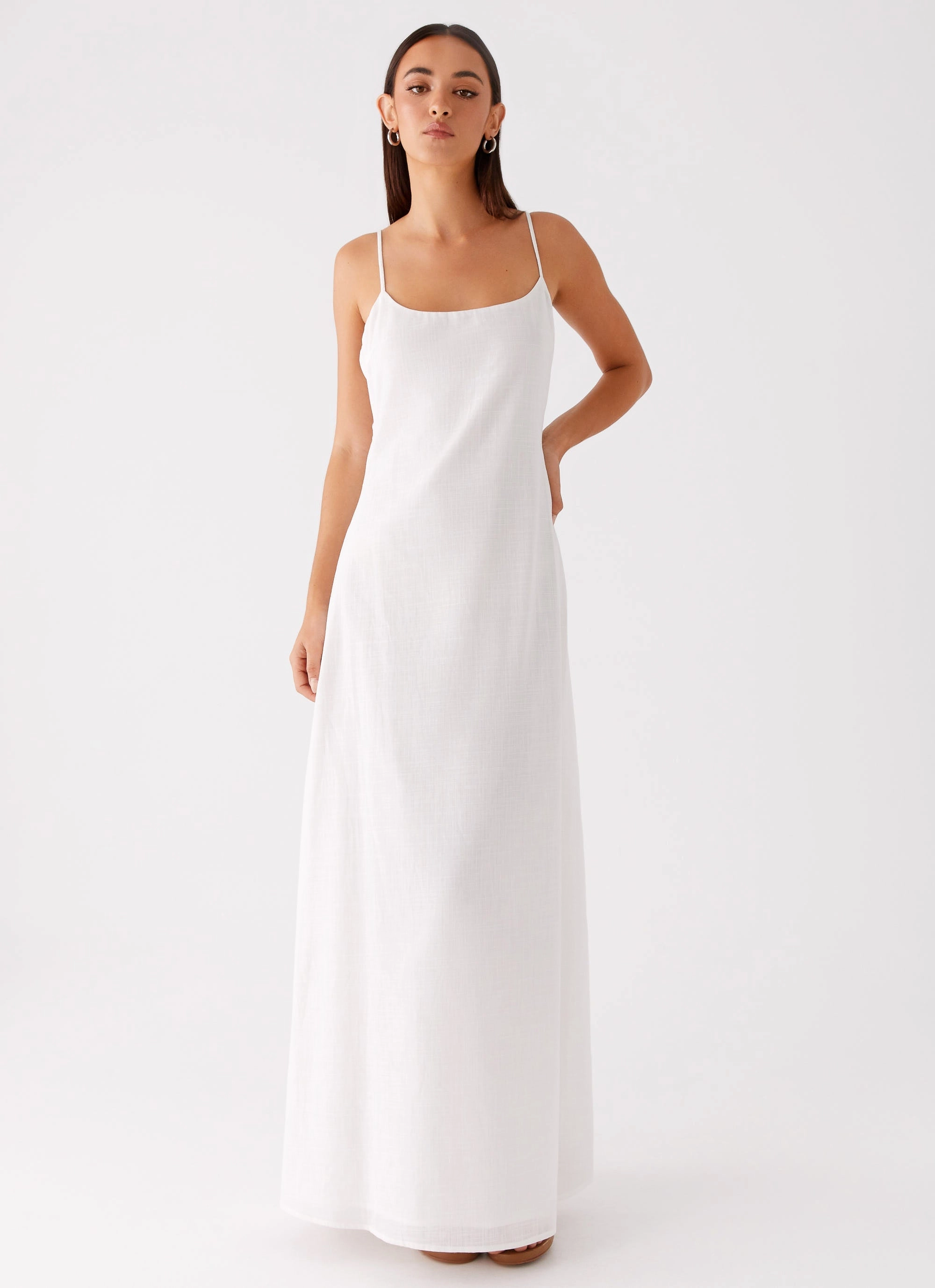 Madeleine Scoop Neck Maxi Dress - Off White Smooth Motion