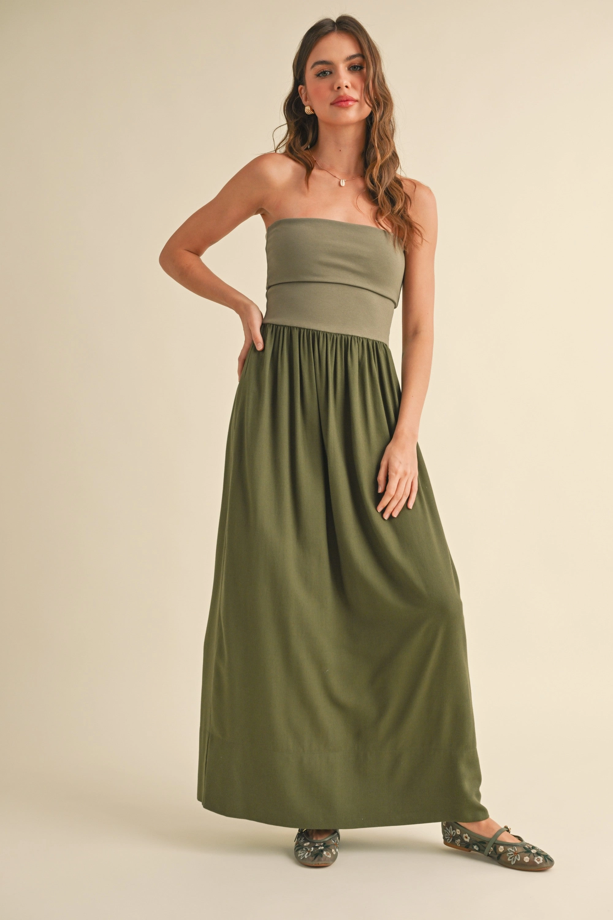Madison Linen Ribbed Maxi Dress retro-style