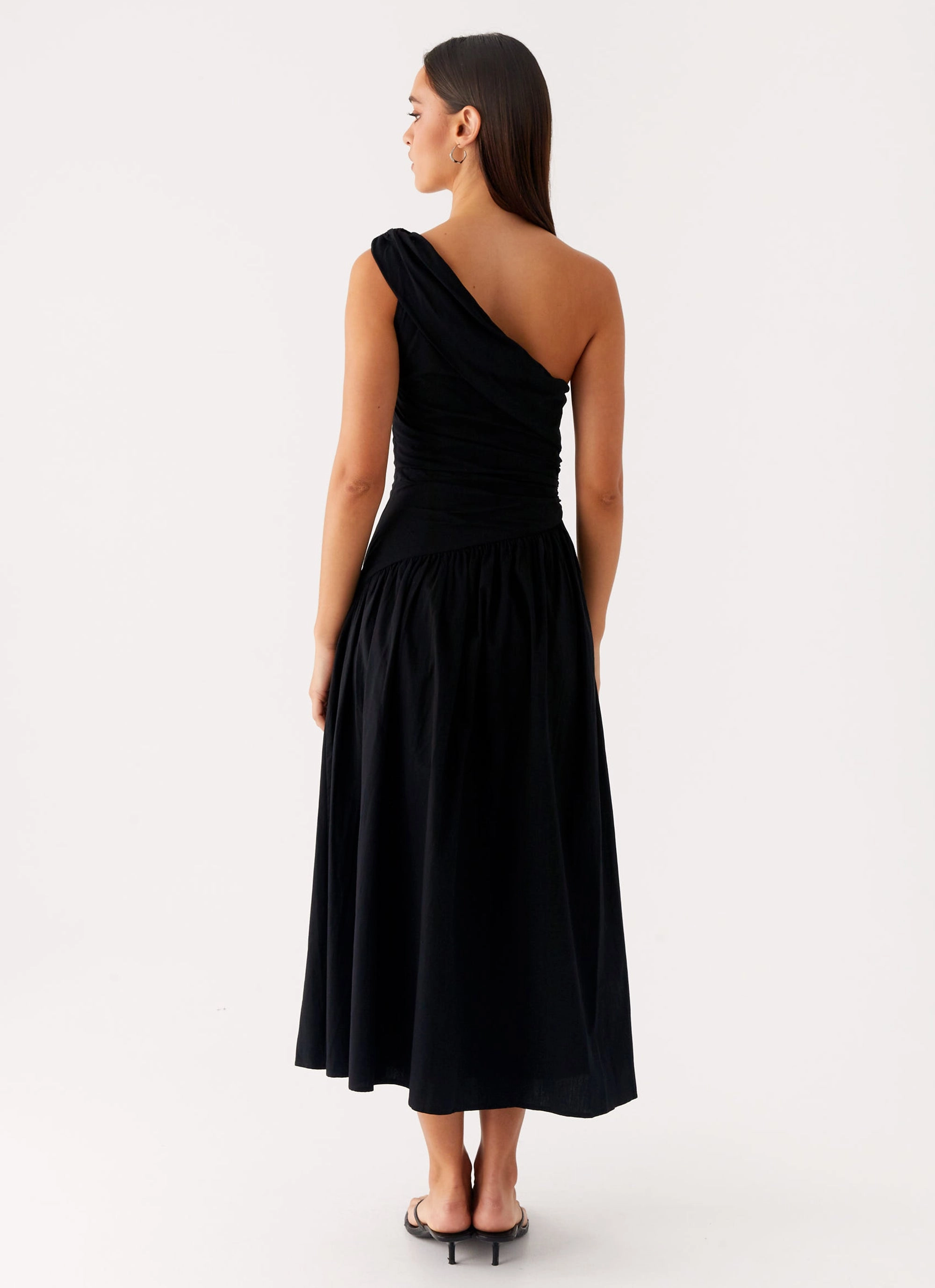 Janessa Midi Dress - Black Calm Beauty