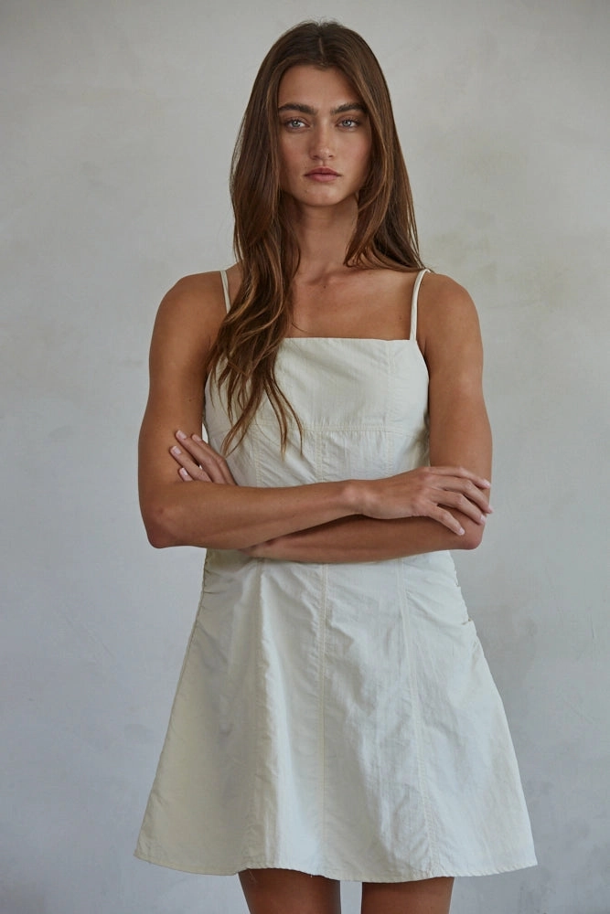 Tessa Mini Dress Form Fit Casual Feel