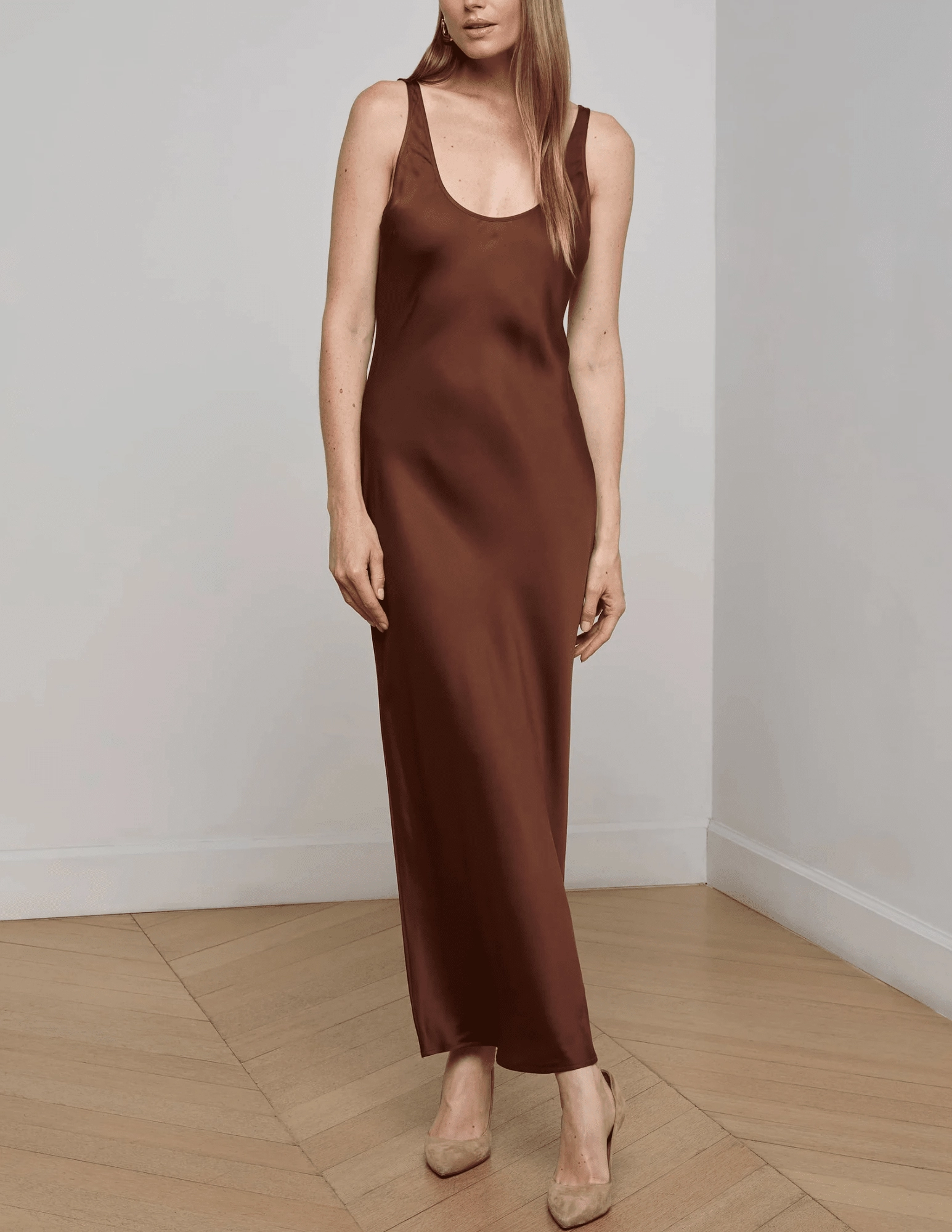 L'AGENCE Akiya Scoop Neck Midi Dress in Hot Fudge Anti Odor Technology