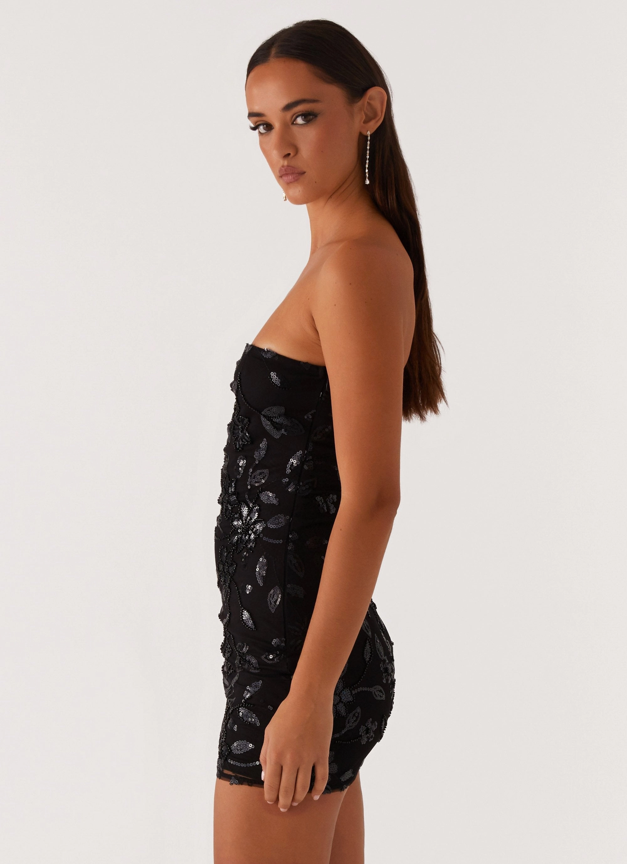 Quick Glam Mood Flex Moorey Beaded Mini Dress - Black