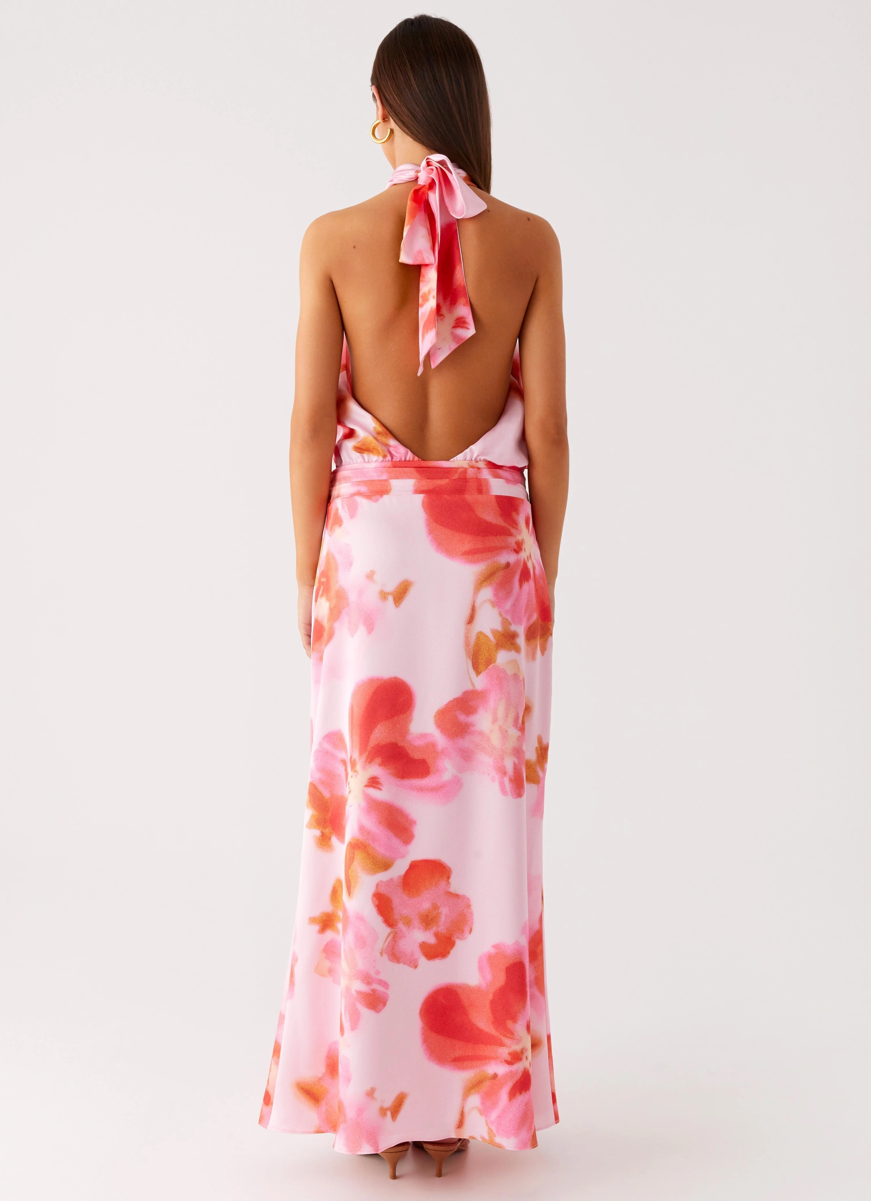 Asymmetric-Neck Chill Mode Diablo Backless Maxi Dress - Blushing Blossom