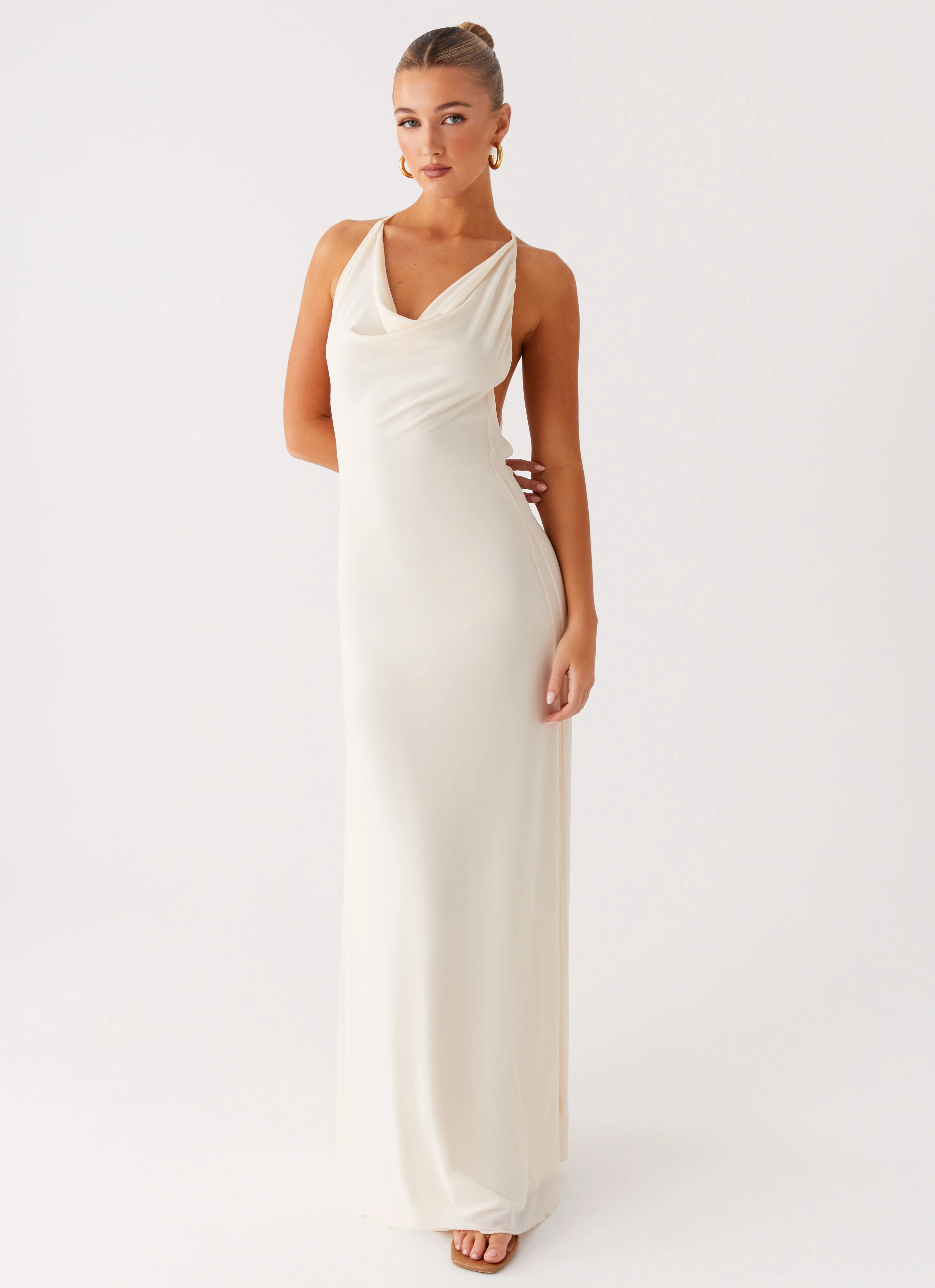 Dahliana Maxi Dress - Off White Effortless Piece Dew Glow