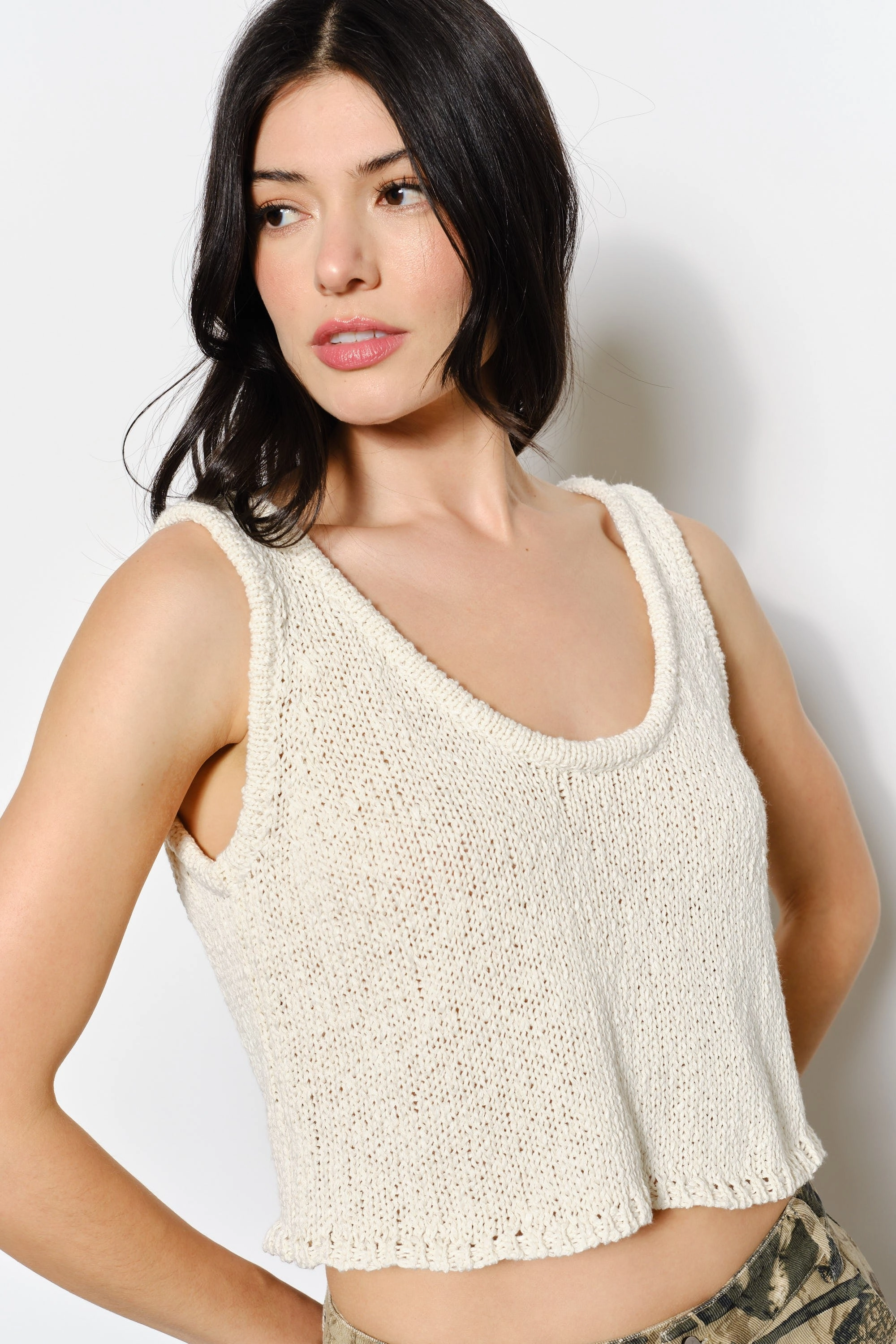 Dani Boucle Tank Top - Ivory Flowing Design