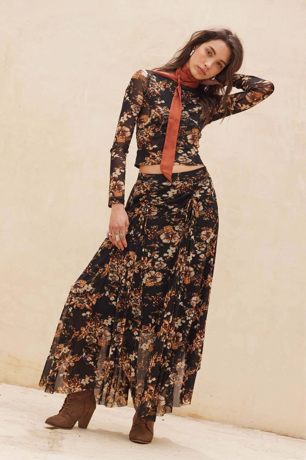 Dark Floral Print Maxi Skirt Cozy Blouse Quick Release Buttons